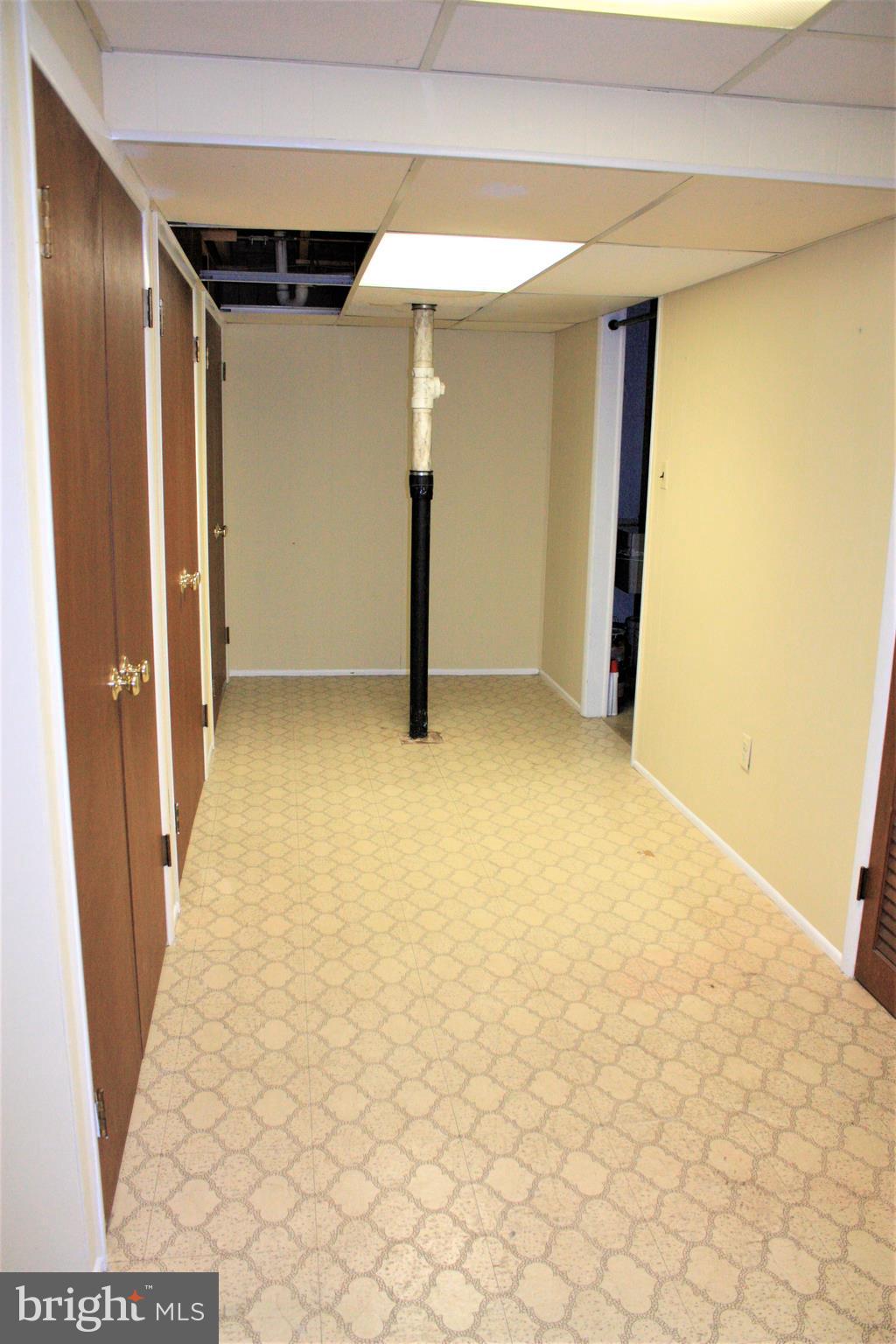 KINGS PARK - Residential Lease