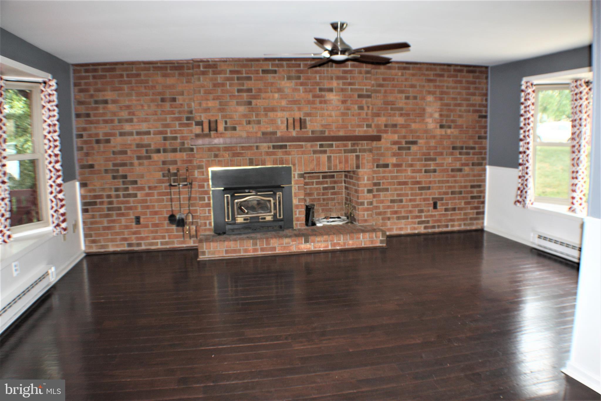 KINGS PARK - Residential Lease