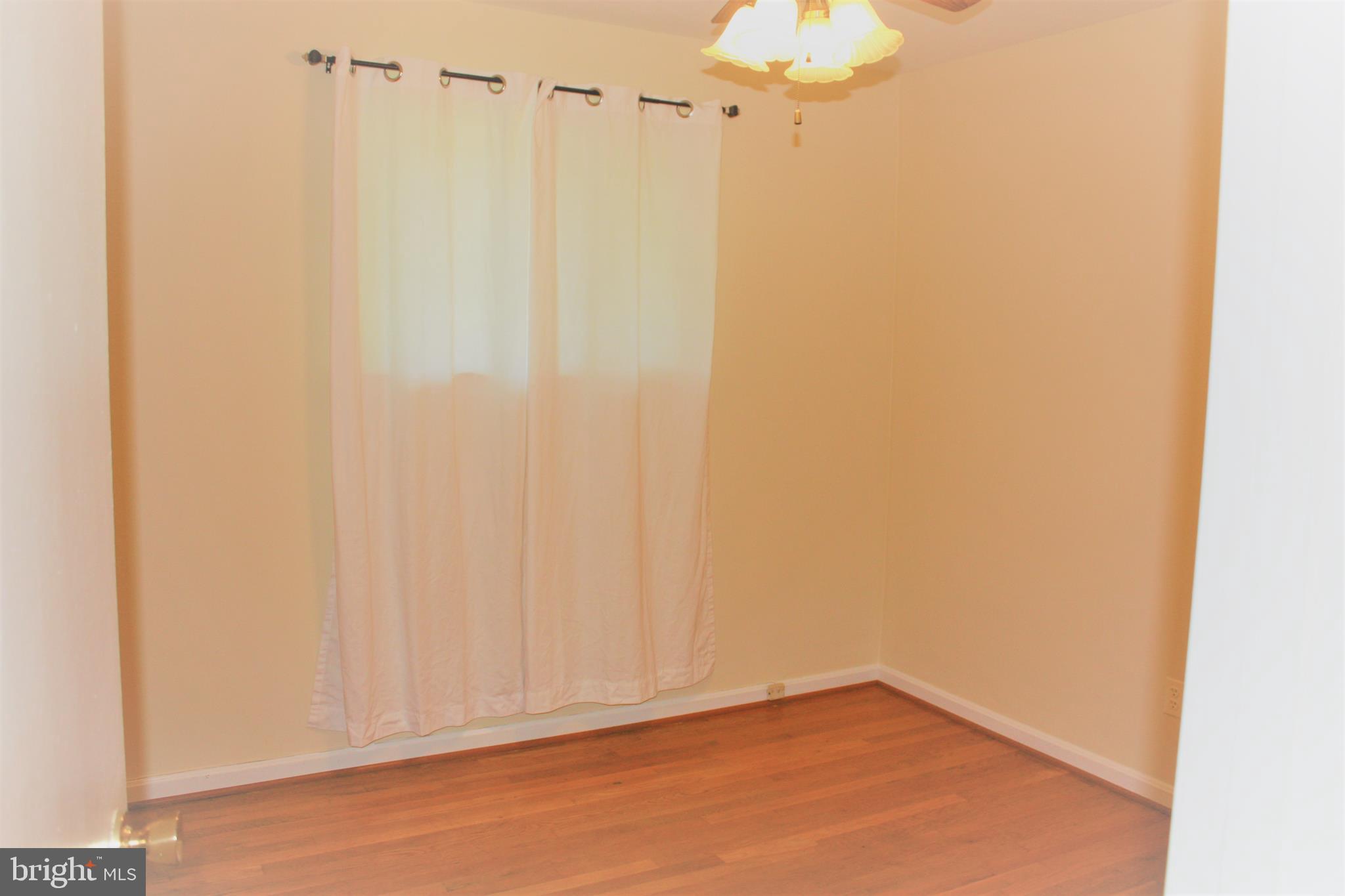 KINGS PARK - Residential Lease