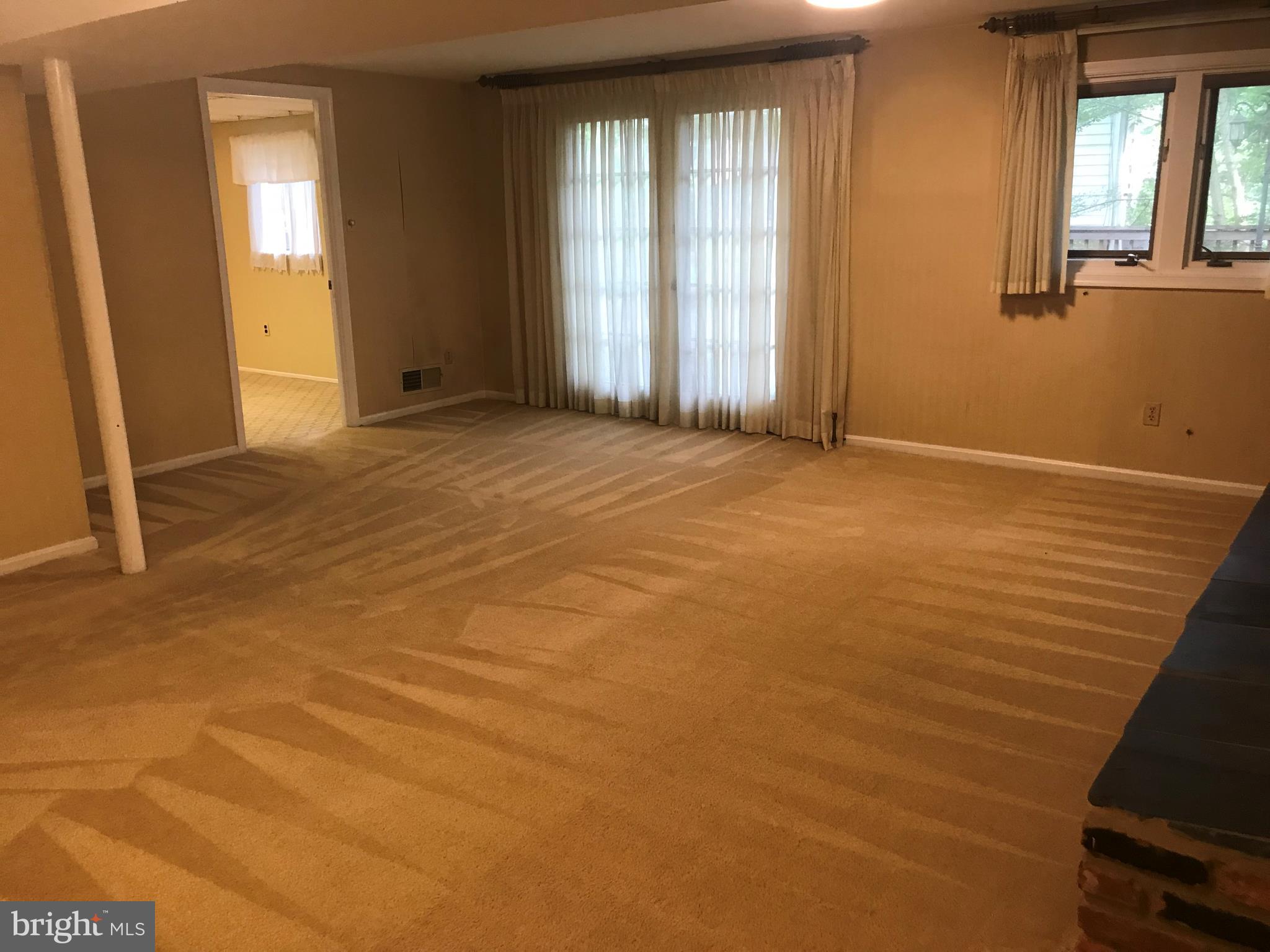 KINGS PARK - Residential Lease