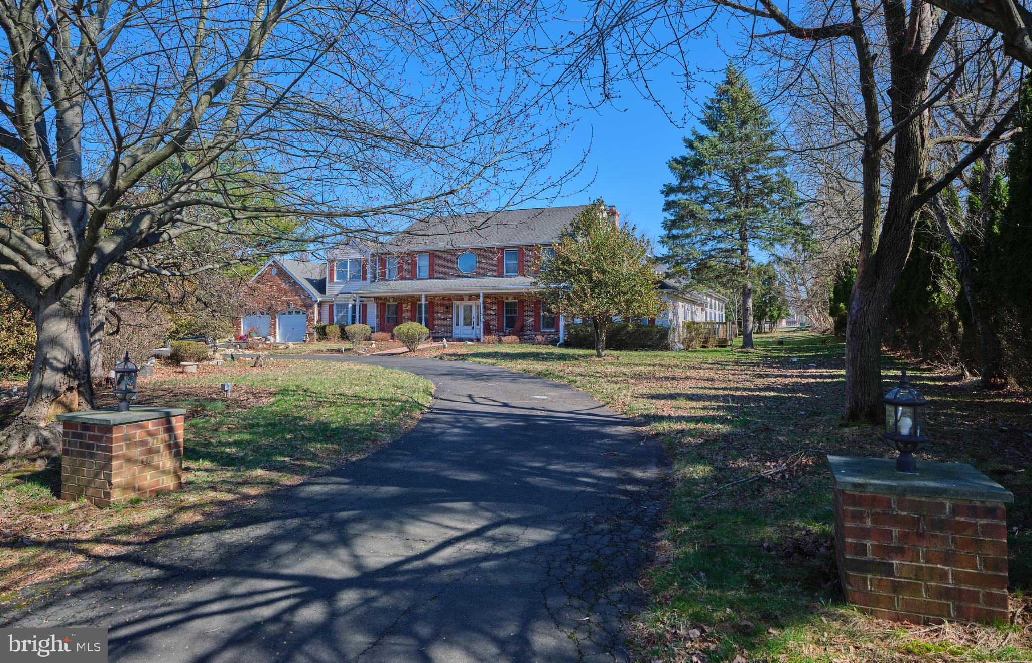 BROOKWOOD ESTS - Residential