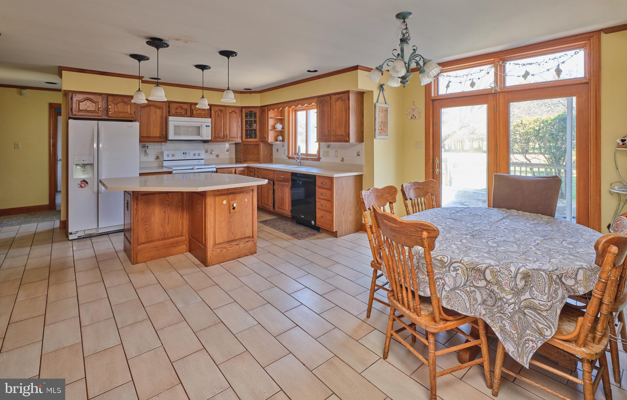 BROOKWOOD ESTS - Residential