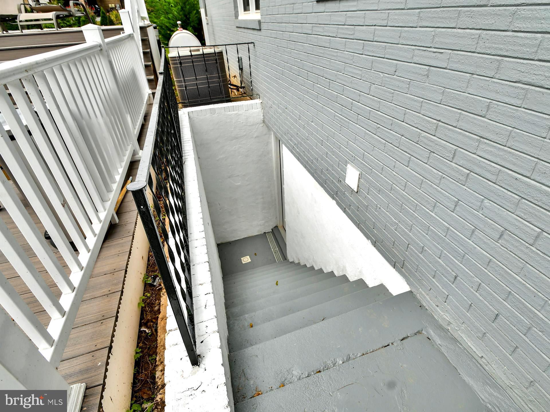 CLARKSBURG OUTSIDE - Residential