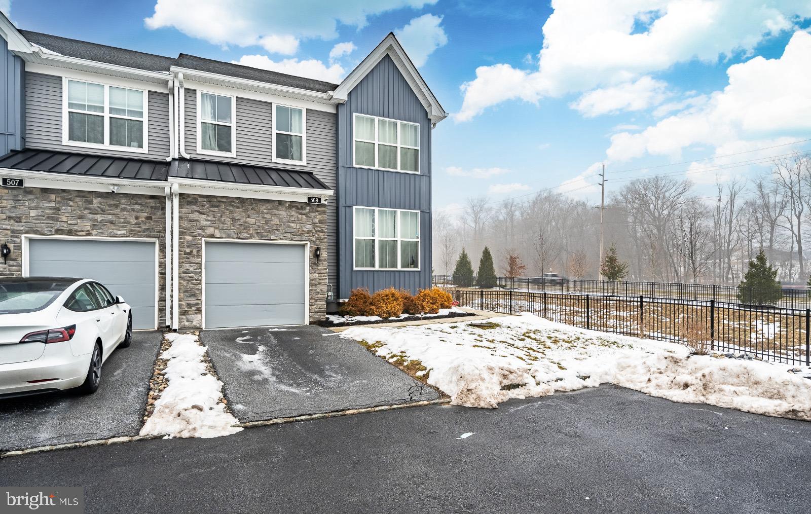 VILLAGES AT CHESTER SPRINGS - Residential