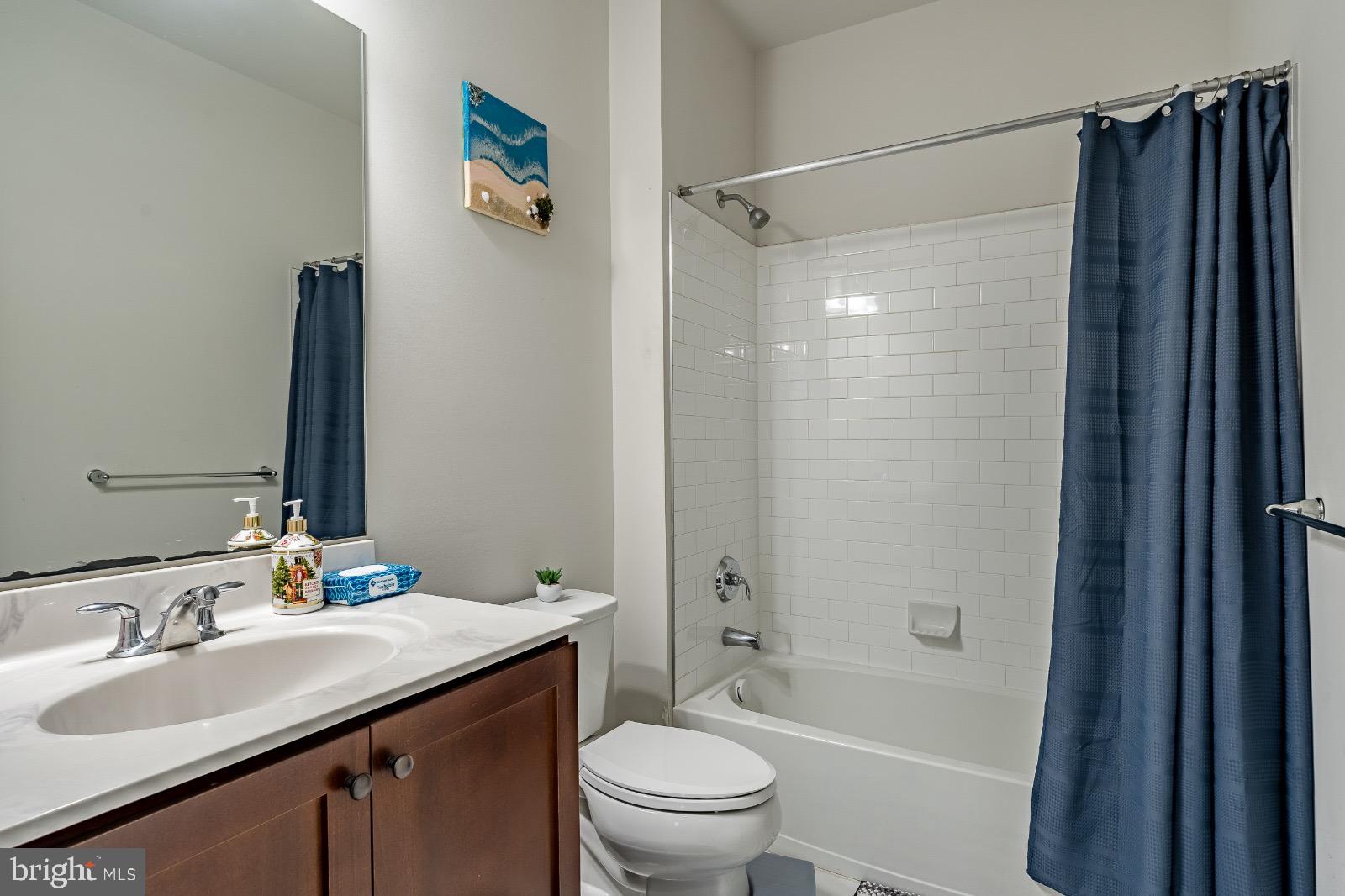 VILLAGES AT CHESTER SPRINGS - Residential