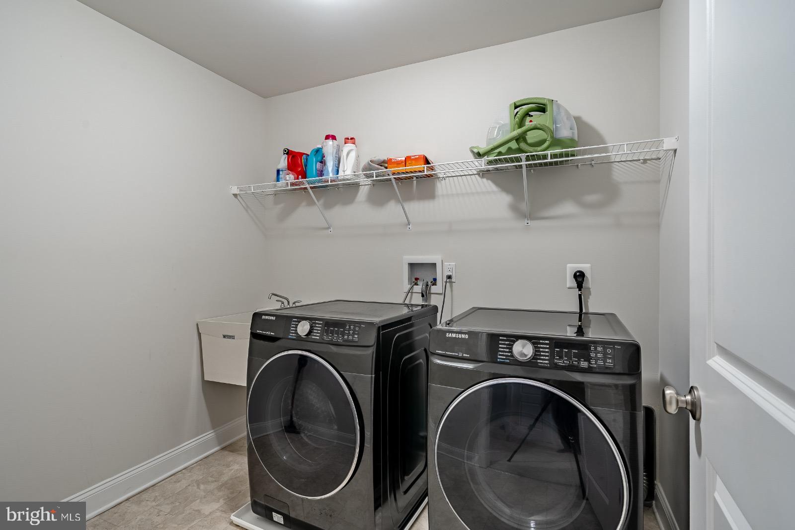 VILLAGES AT CHESTER SPRINGS - Residential