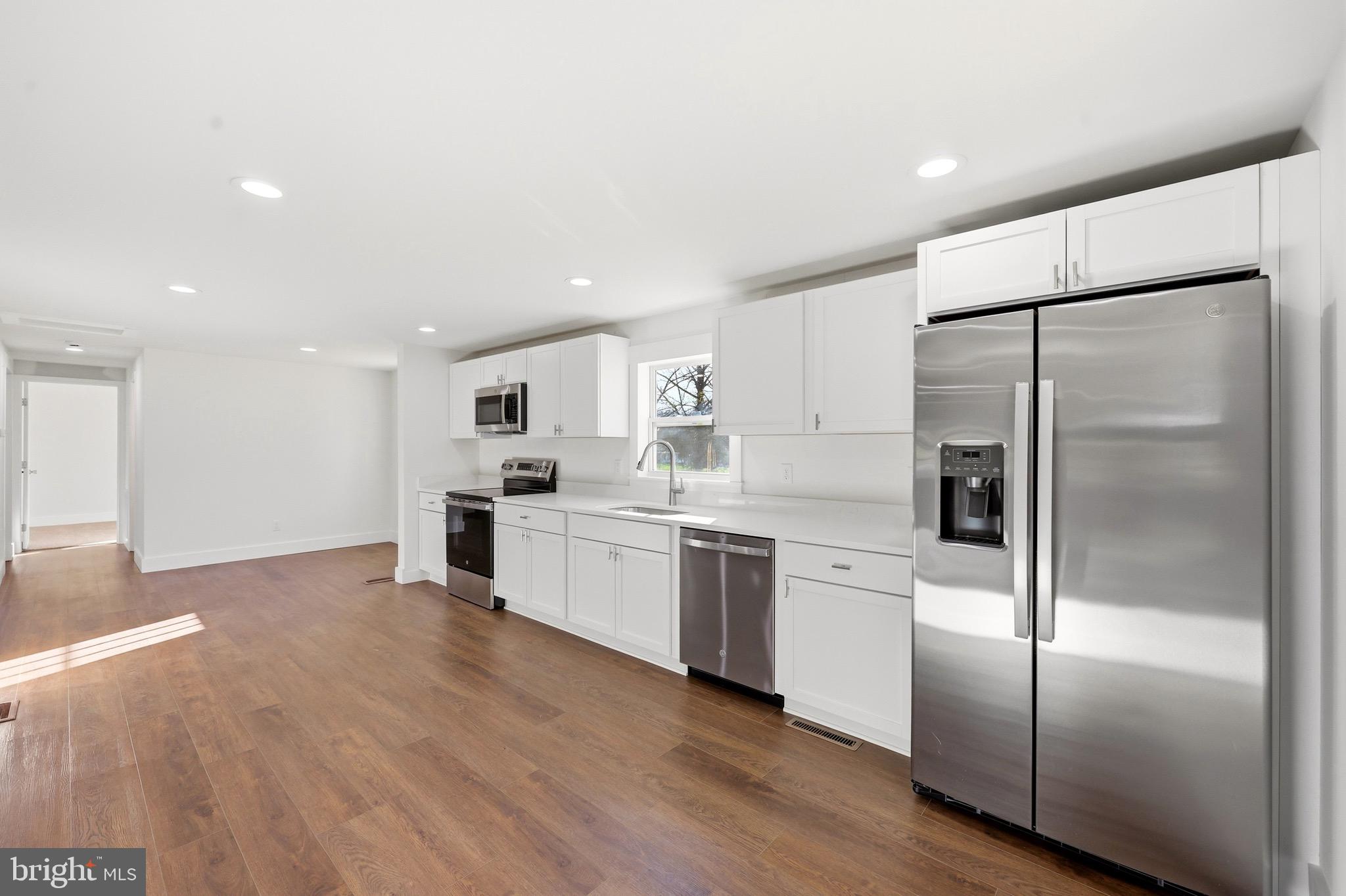 MECKLENBURG HEIGHTS - Residential