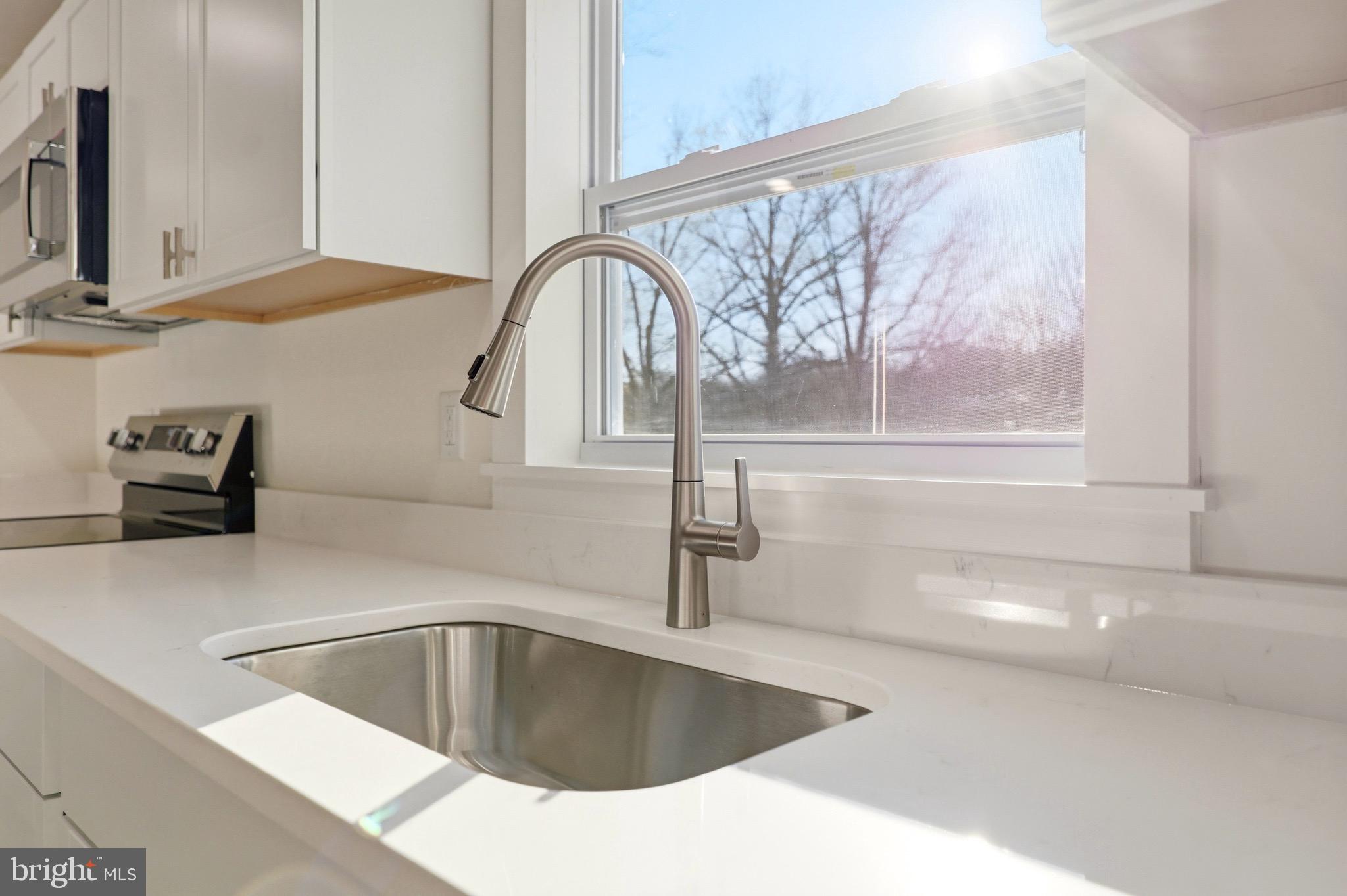 MECKLENBURG HEIGHTS - Residential