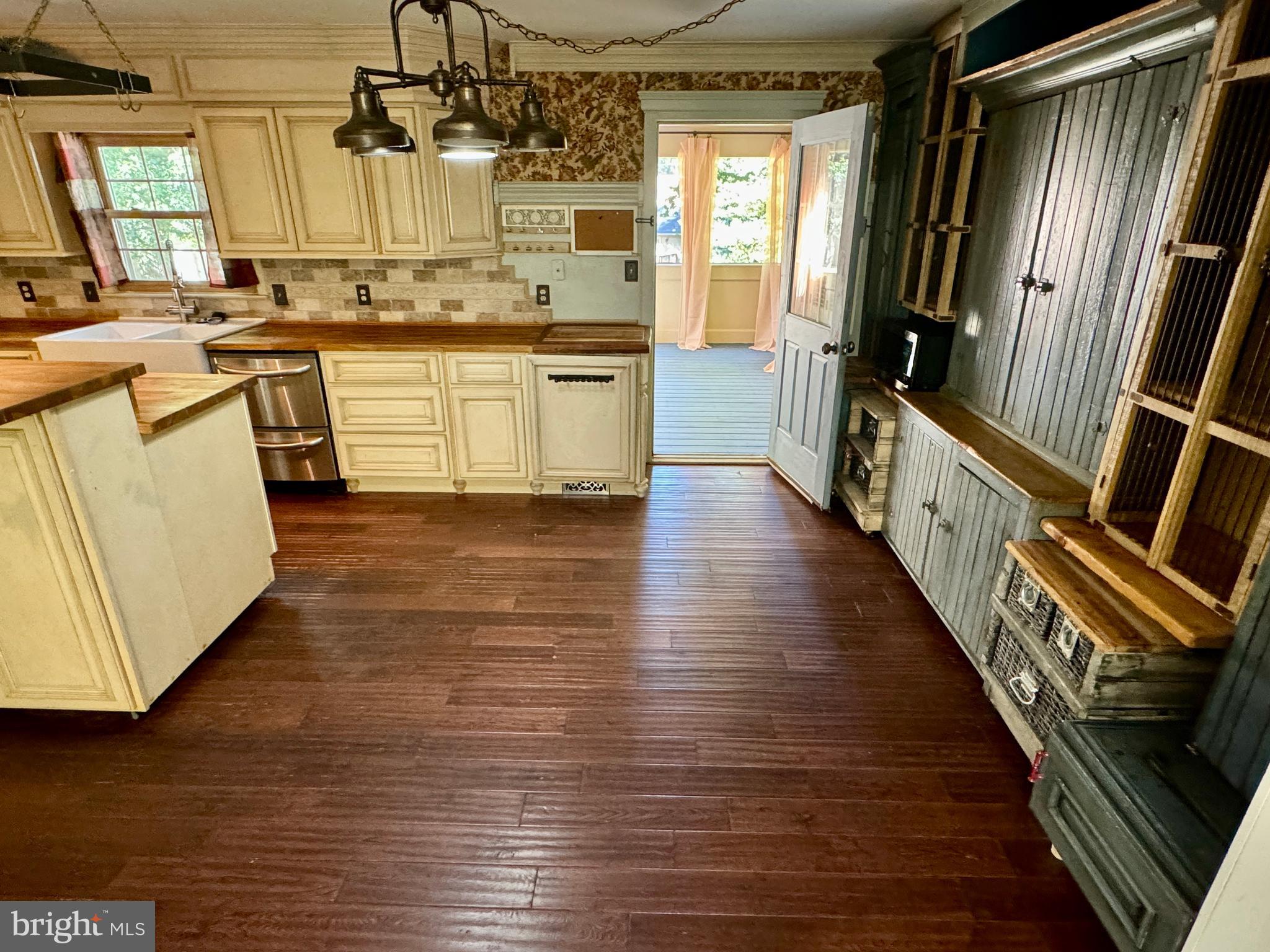 AQUIA HARBOUR - Residential Lease