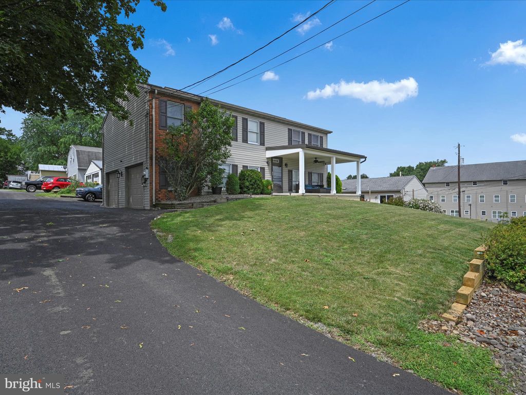 Photo of 108 FULTON ST, AKRON, PA 17501 (MLS # PALA2038154)