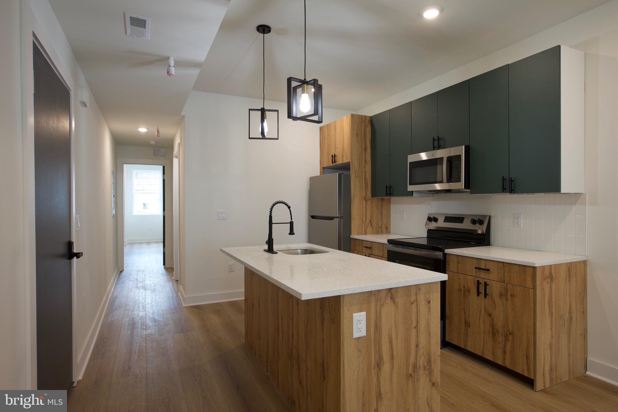 NORRIS SQUARE - Residential Lease