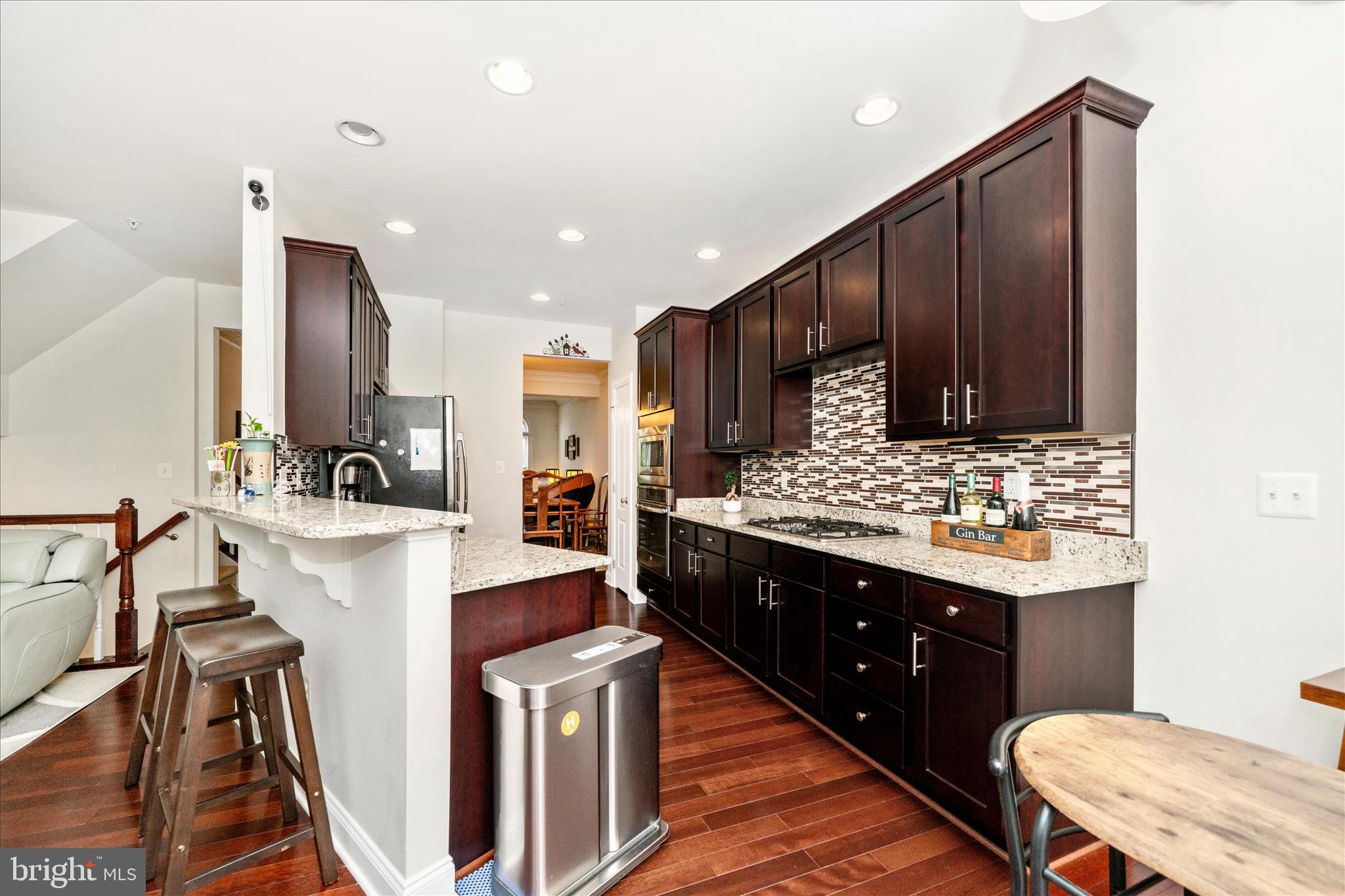 THE ENCLAVE AT ARUNDEL PRESERVE - Residential