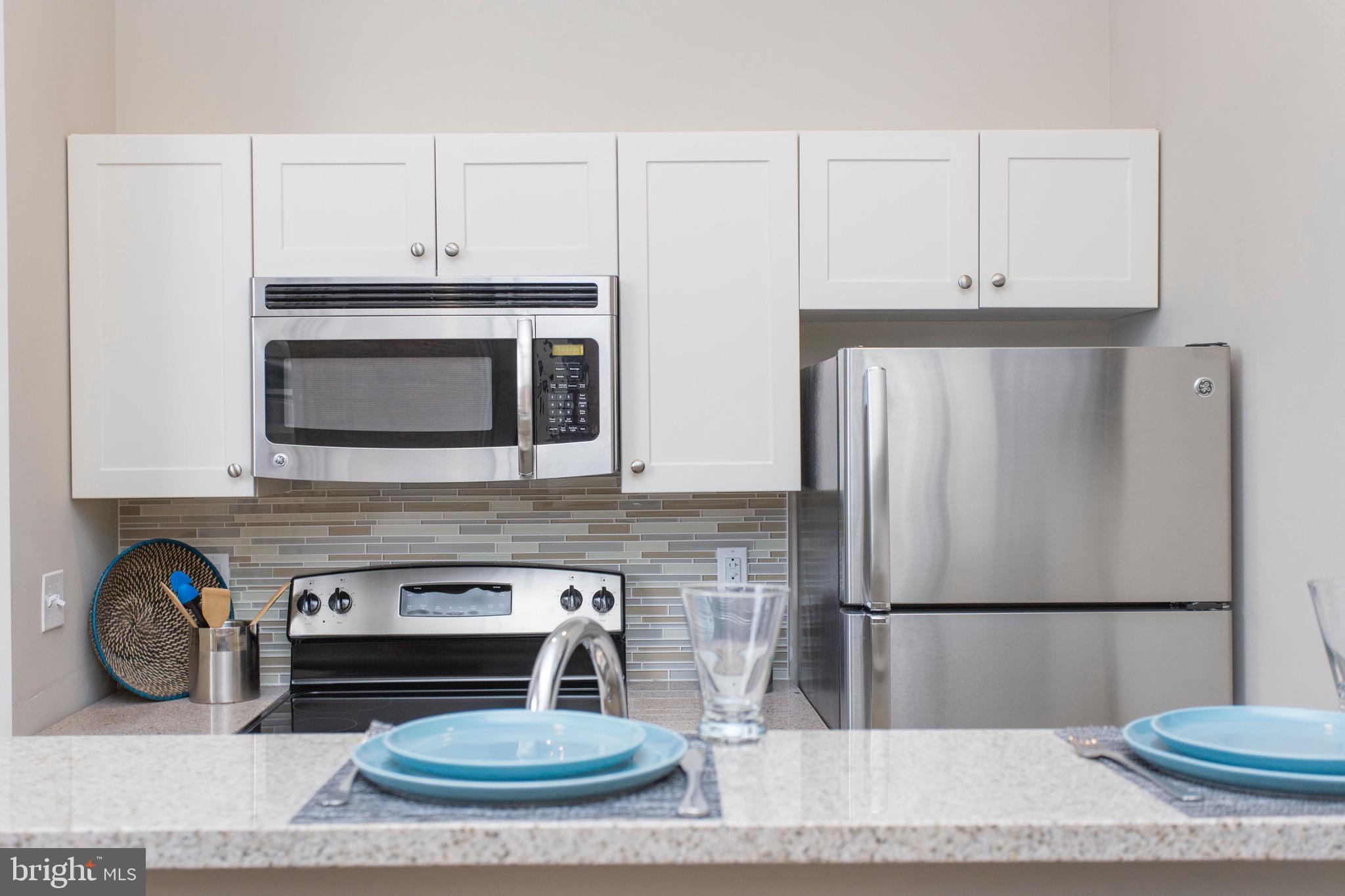 DOWNTOWN - Residential Lease