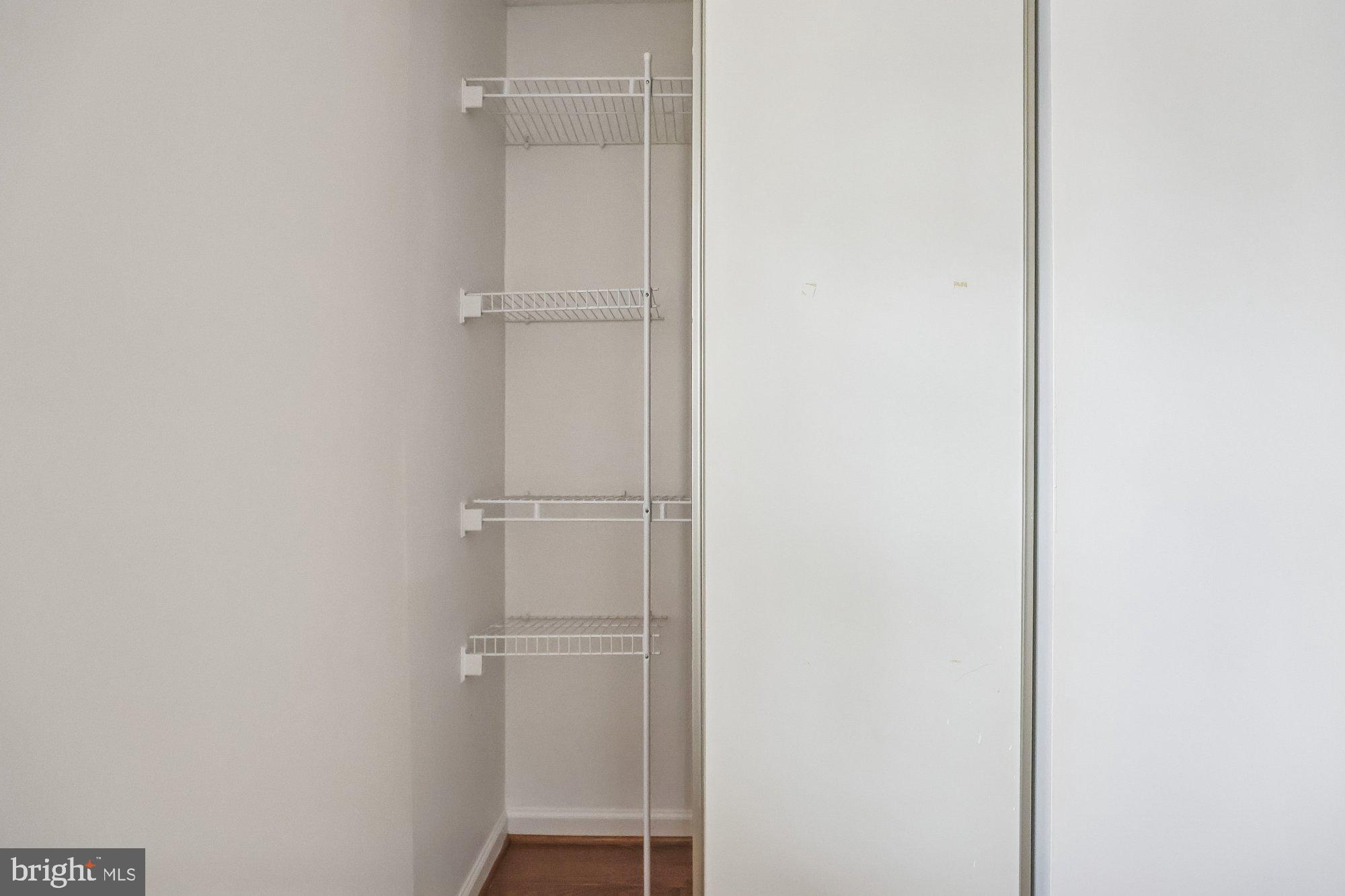 HUNTERS SQUARE - Residential