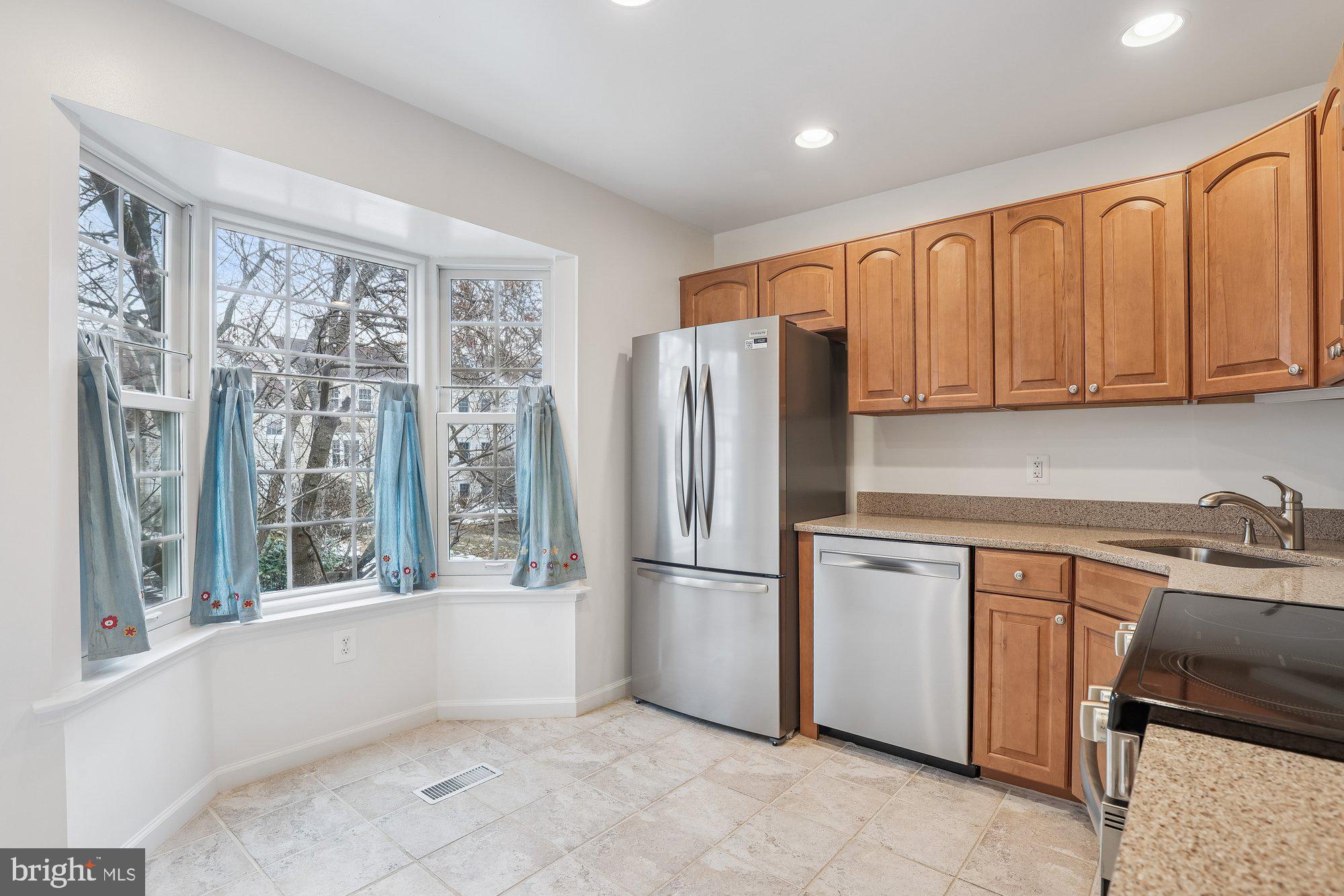 2396 BRANLEIGH PARK COURT