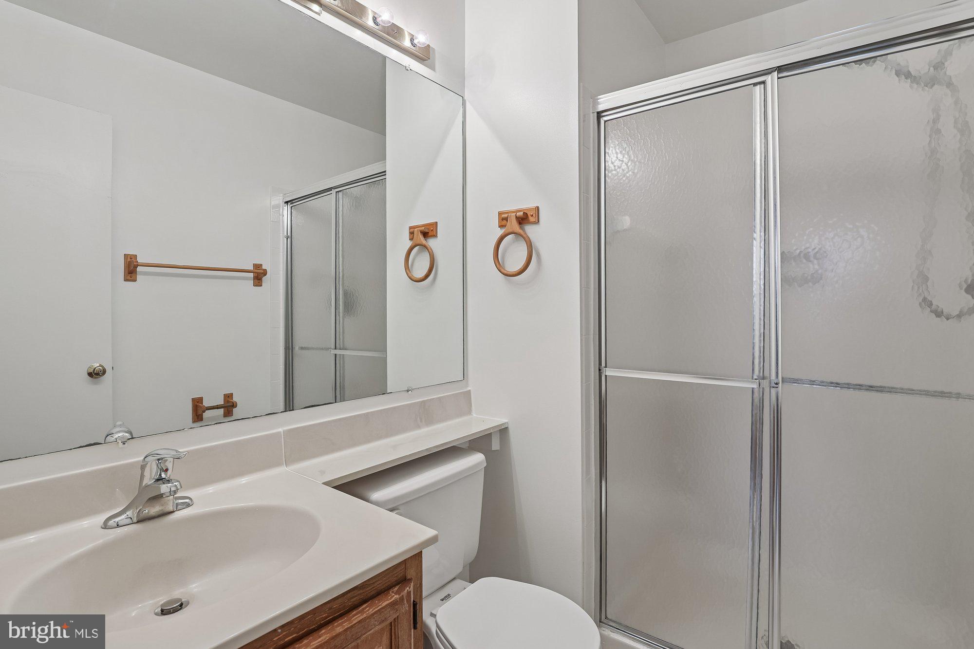 HUNTERS SQUARE - Residential