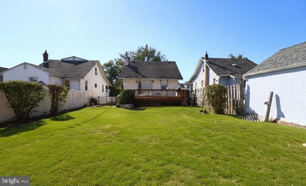 Runnemede, New Jersey 08078, United States, 4 Bedrooms Bedrooms, ,2 BathroomsBathrooms,Residential,Coming Soon,227423