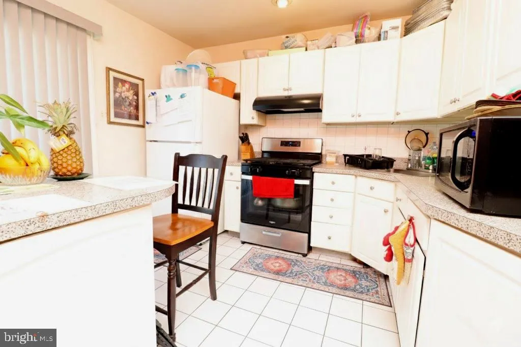 Runnemede, New Jersey 08078, United States, 4 Bedrooms Bedrooms, ,2 BathroomsBathrooms,Residential,Coming Soon,227423