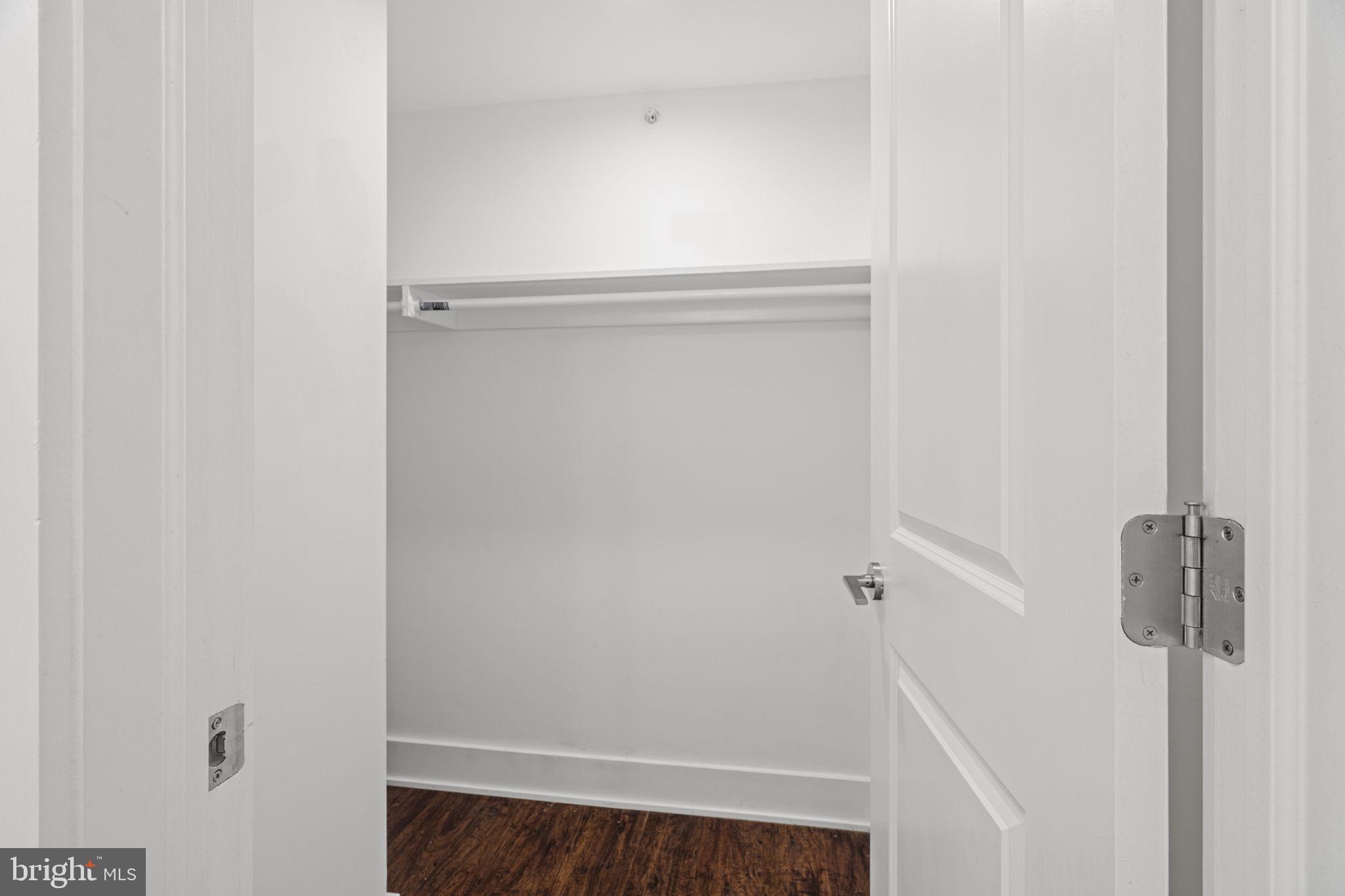 OLDE KENSINGTON - Residential