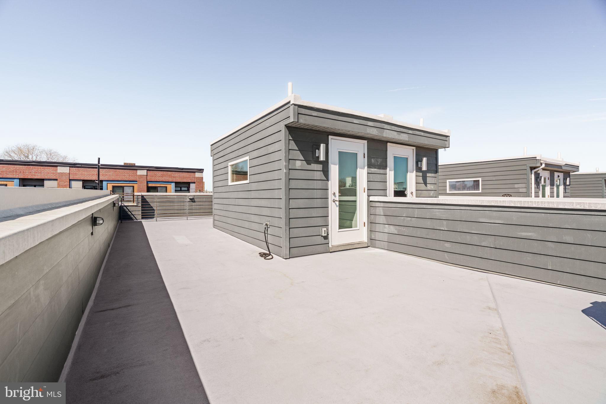 OLDE KENSINGTON - Residential