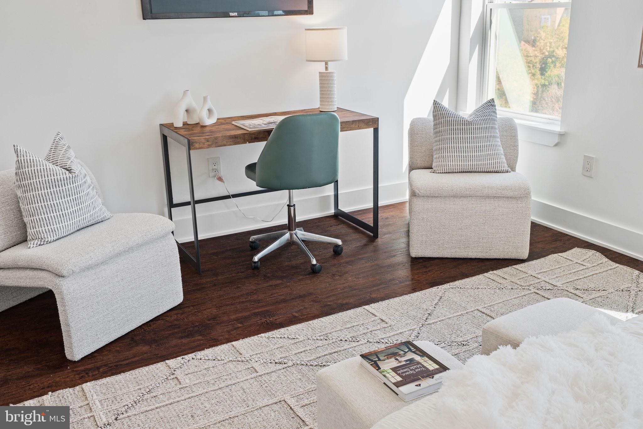 OLDE KENSINGTON - Residential