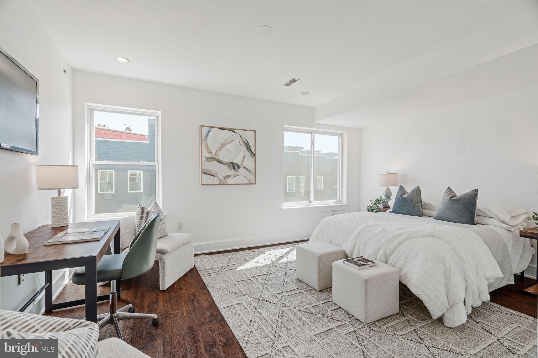 OLDE KENSINGTON - Residential