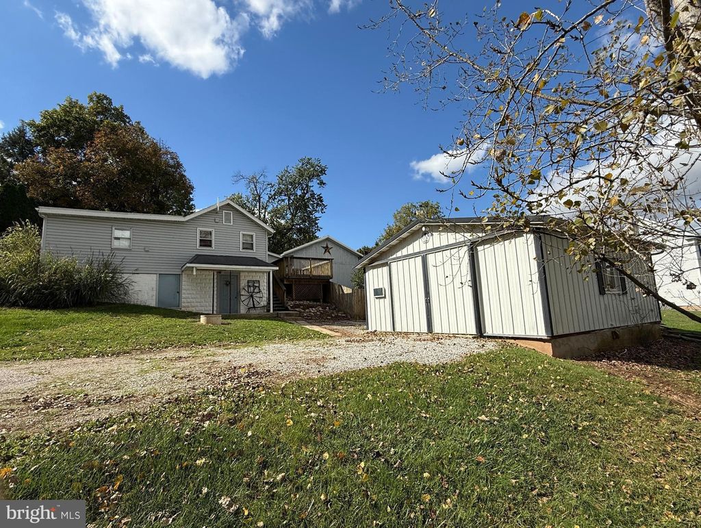 Photo of 655 Abbottstown Pike, ABBOTTSTOWN, PA 17301 (MLS # PAAD2020172)
