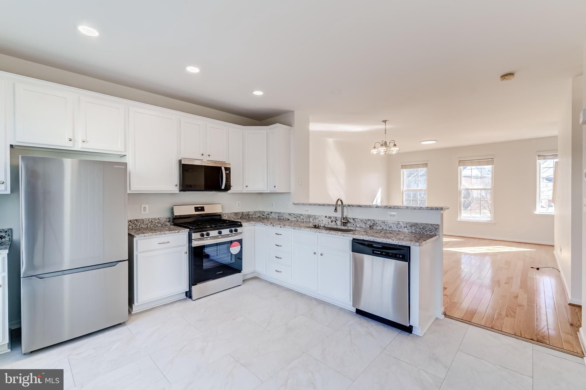 AMBERLEA AT SOUTH RIDING - Residential