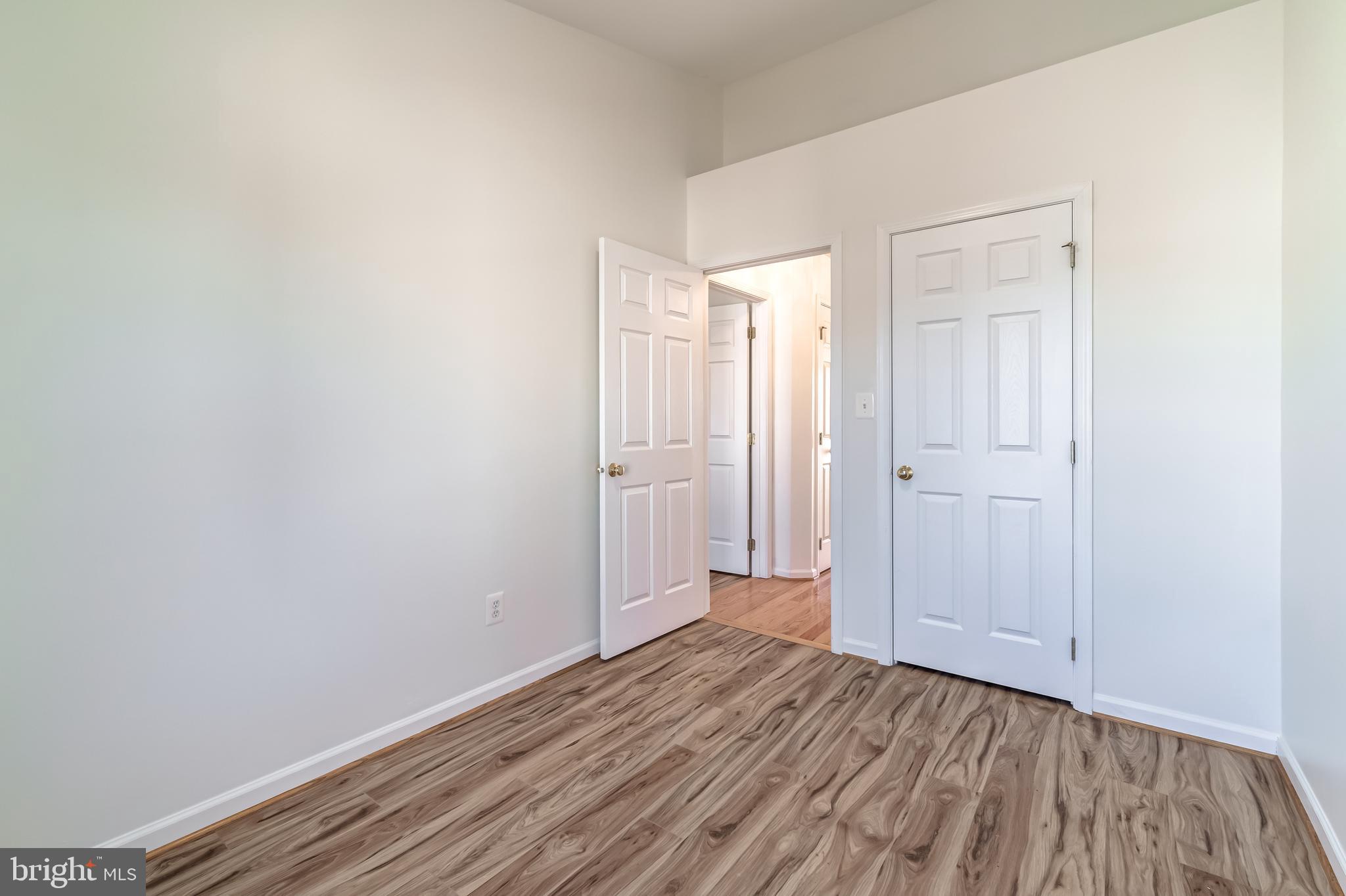 AMBERLEA AT SOUTH RIDING - Residential