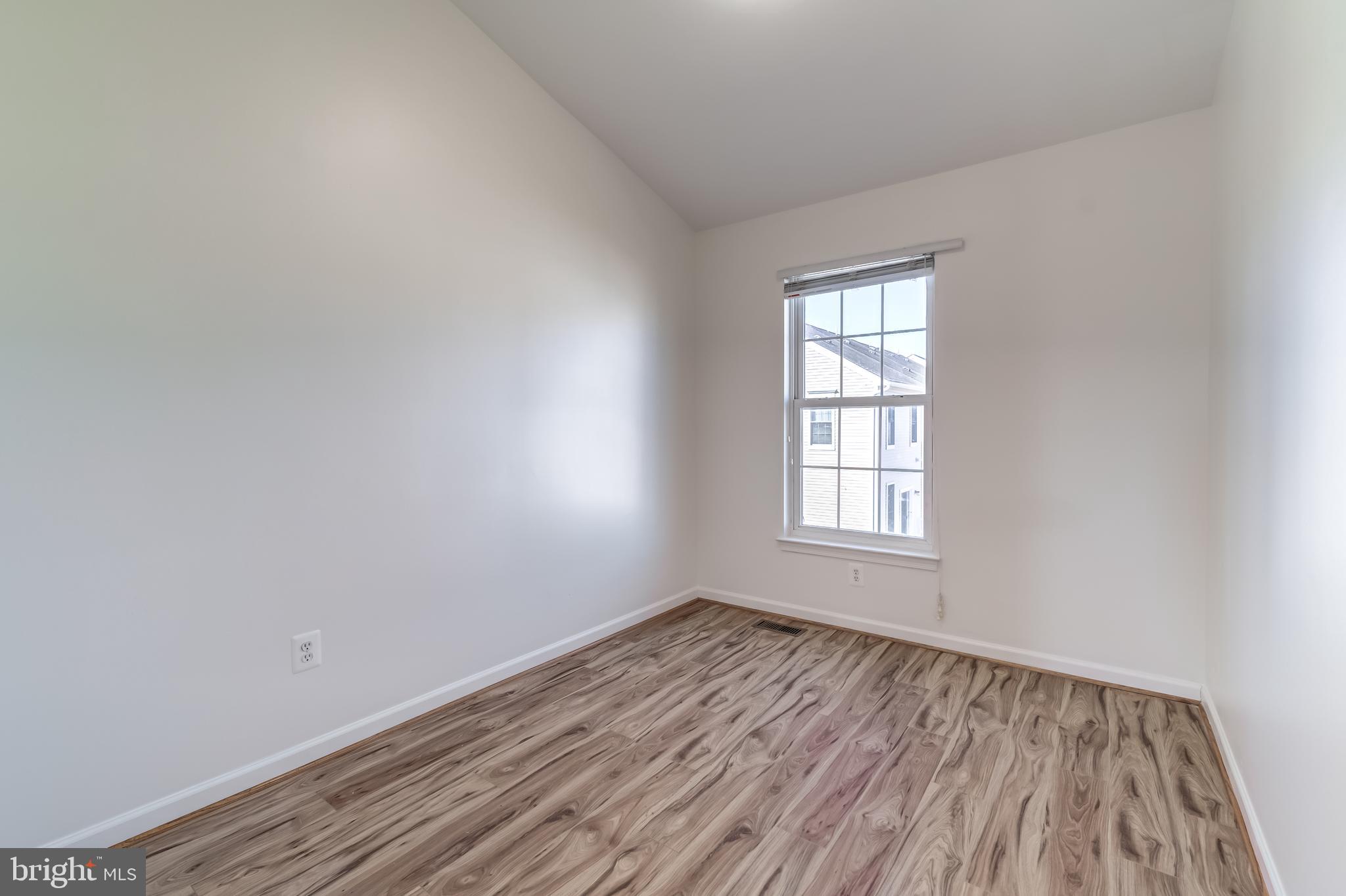 AMBERLEA AT SOUTH RIDING - Residential