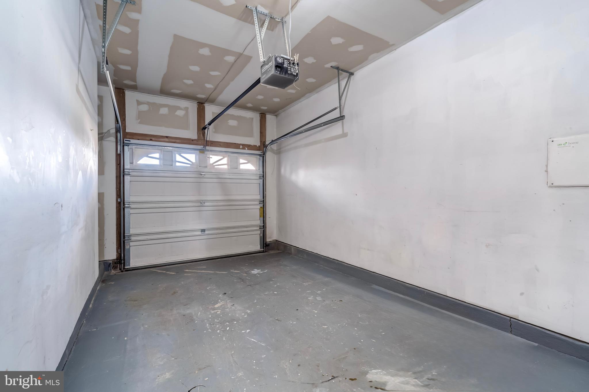 AMBERLEA AT SOUTH RIDING - Residential