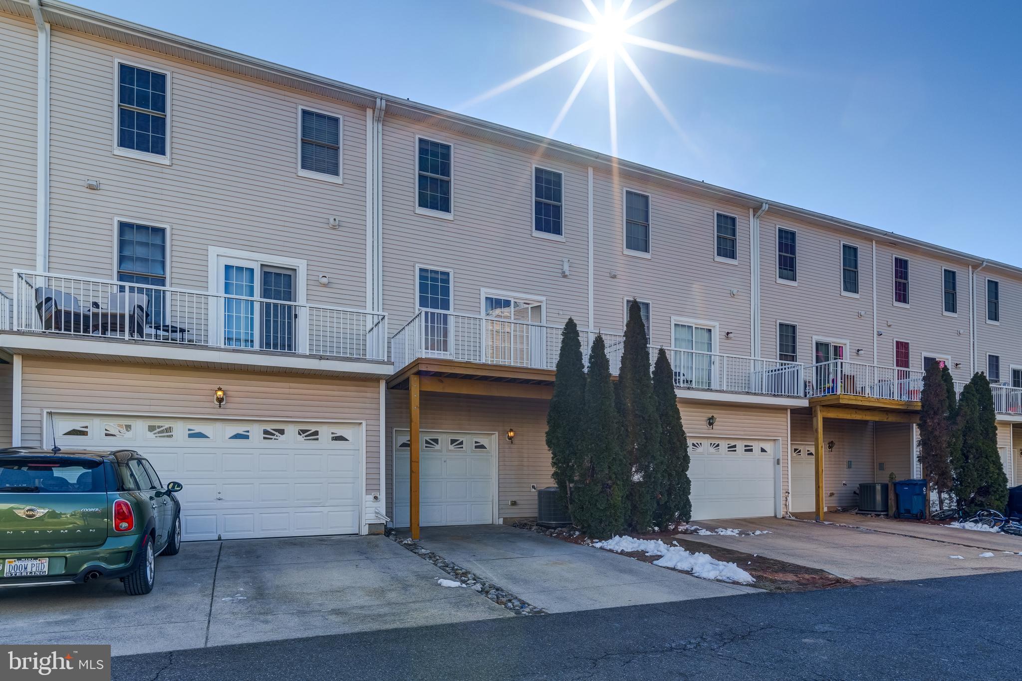 AMBERLEA AT SOUTH RIDING - Residential