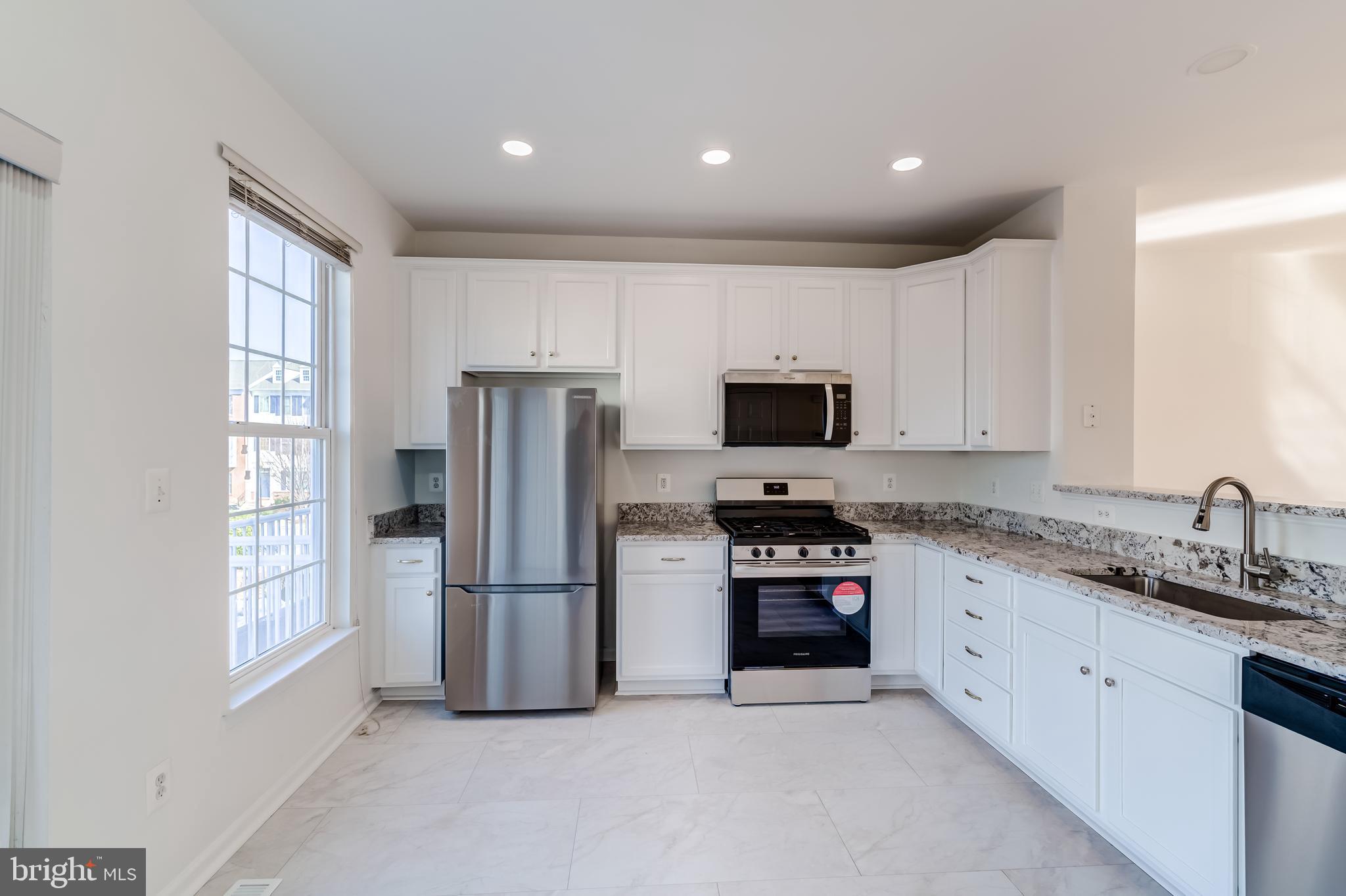 AMBERLEA AT SOUTH RIDING - Residential