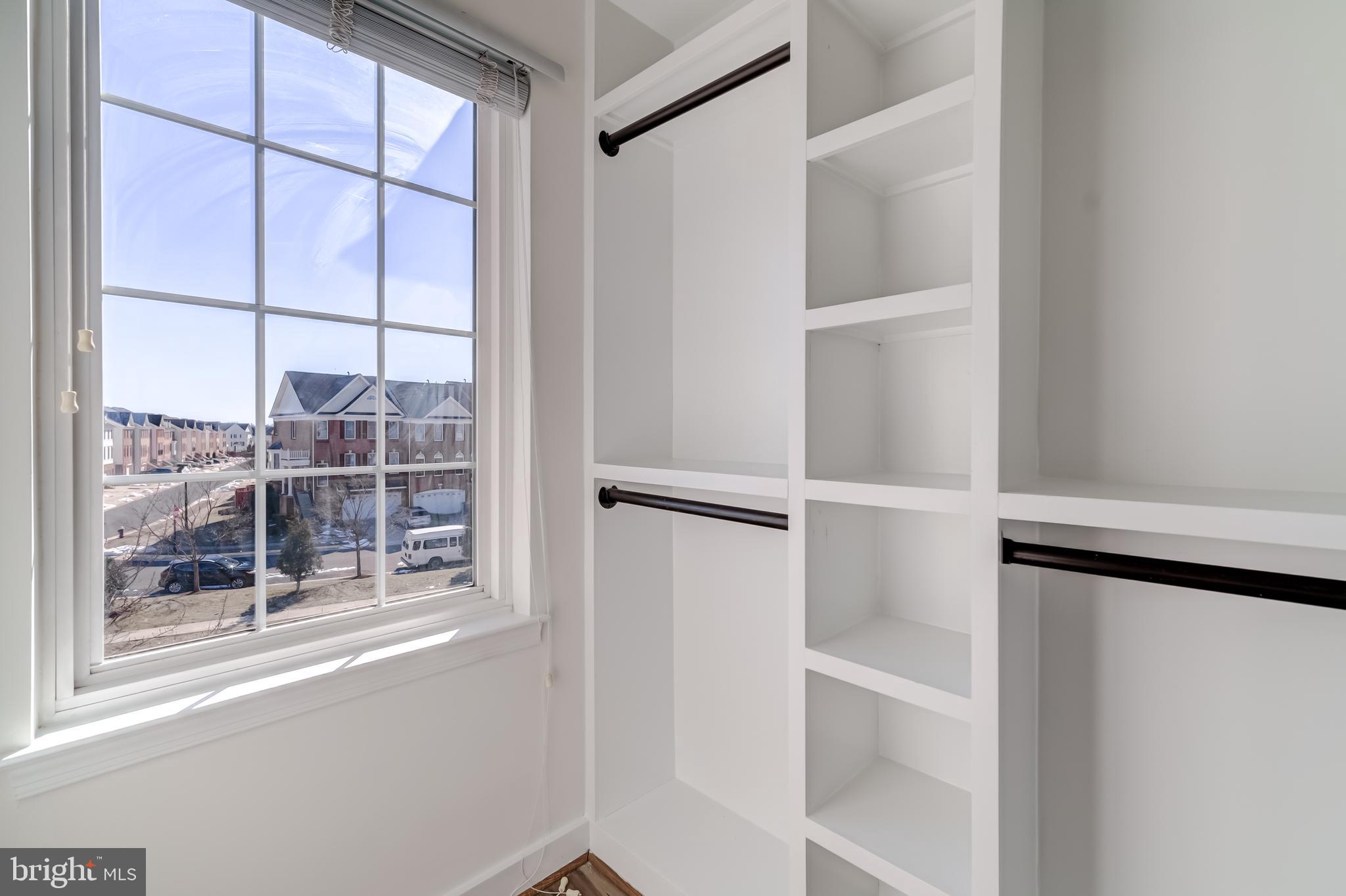 AMBERLEA AT SOUTH RIDING - Residential