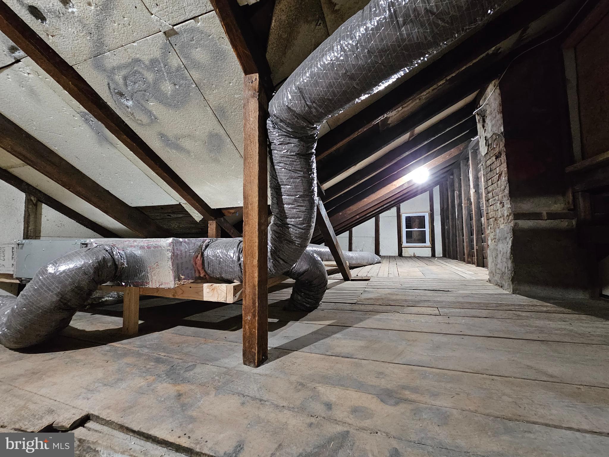 COLUMBIA - Residential