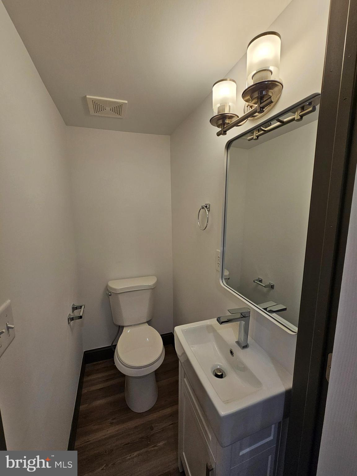 COLUMBIA - Residential