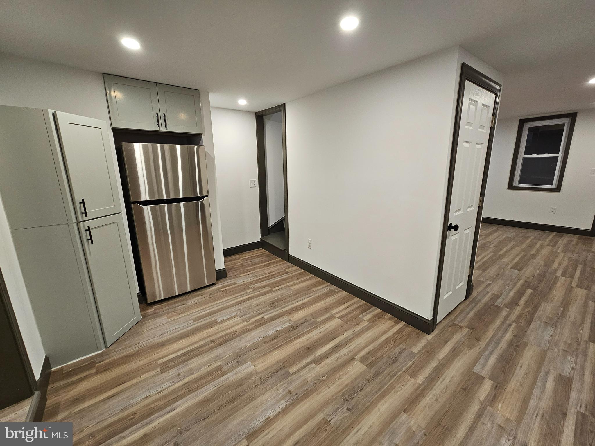 COLUMBIA - Residential