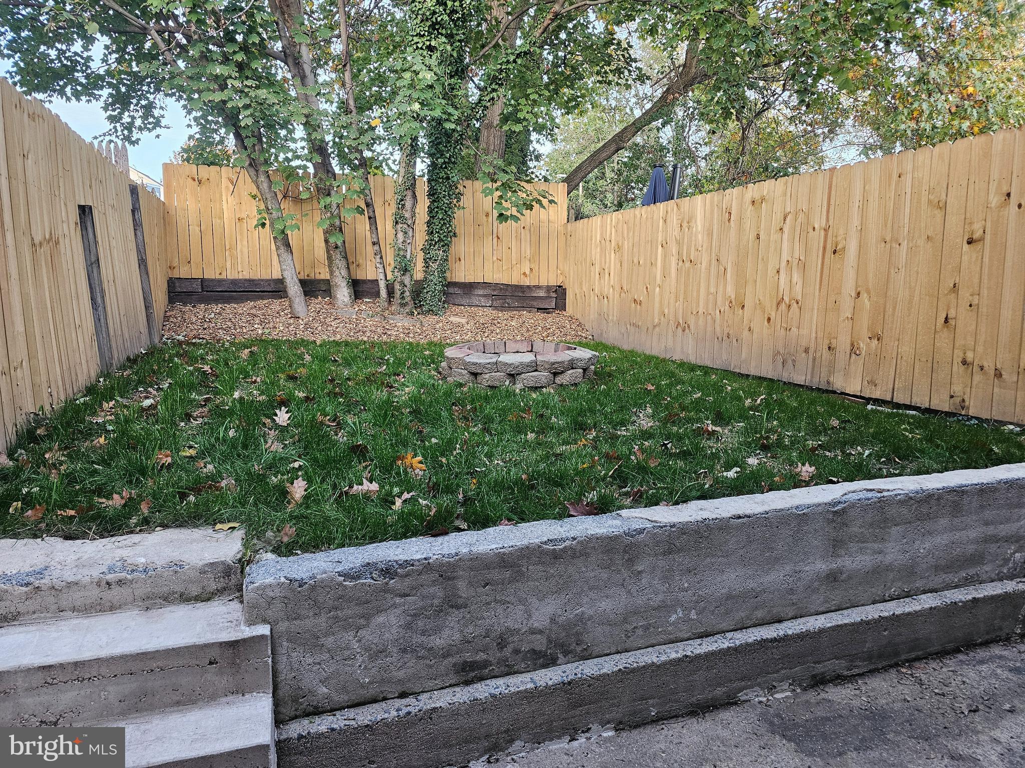 COLUMBIA - Residential