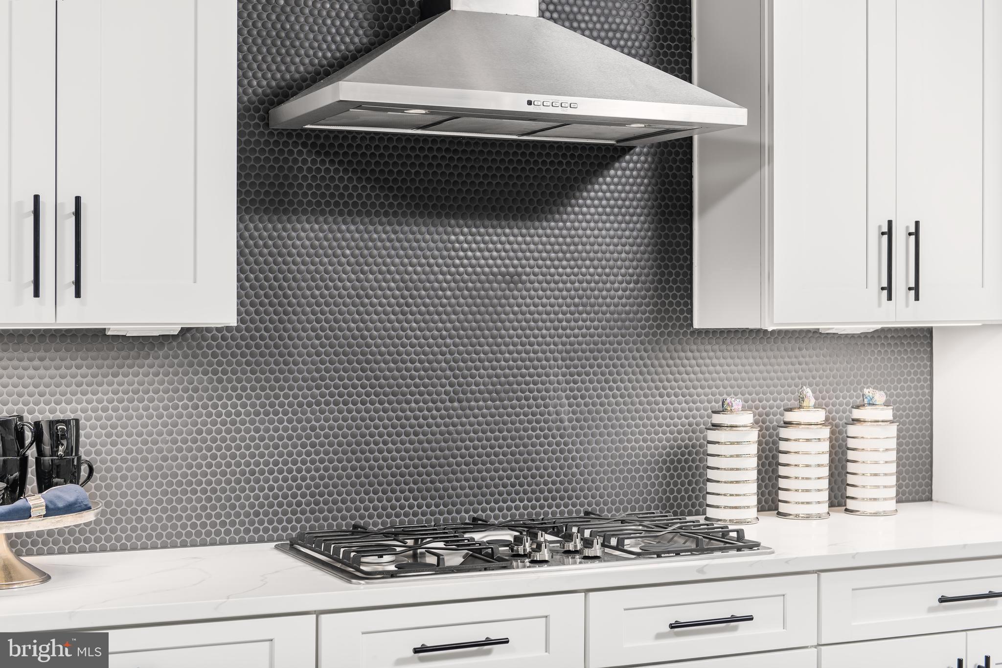 LONGVIEW RIDGE - Residential