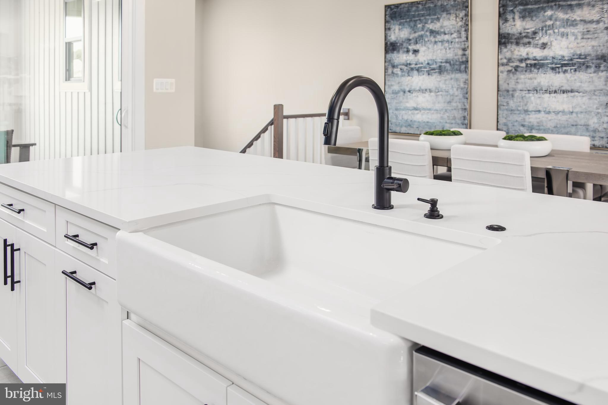 LONGVIEW RIDGE - Residential