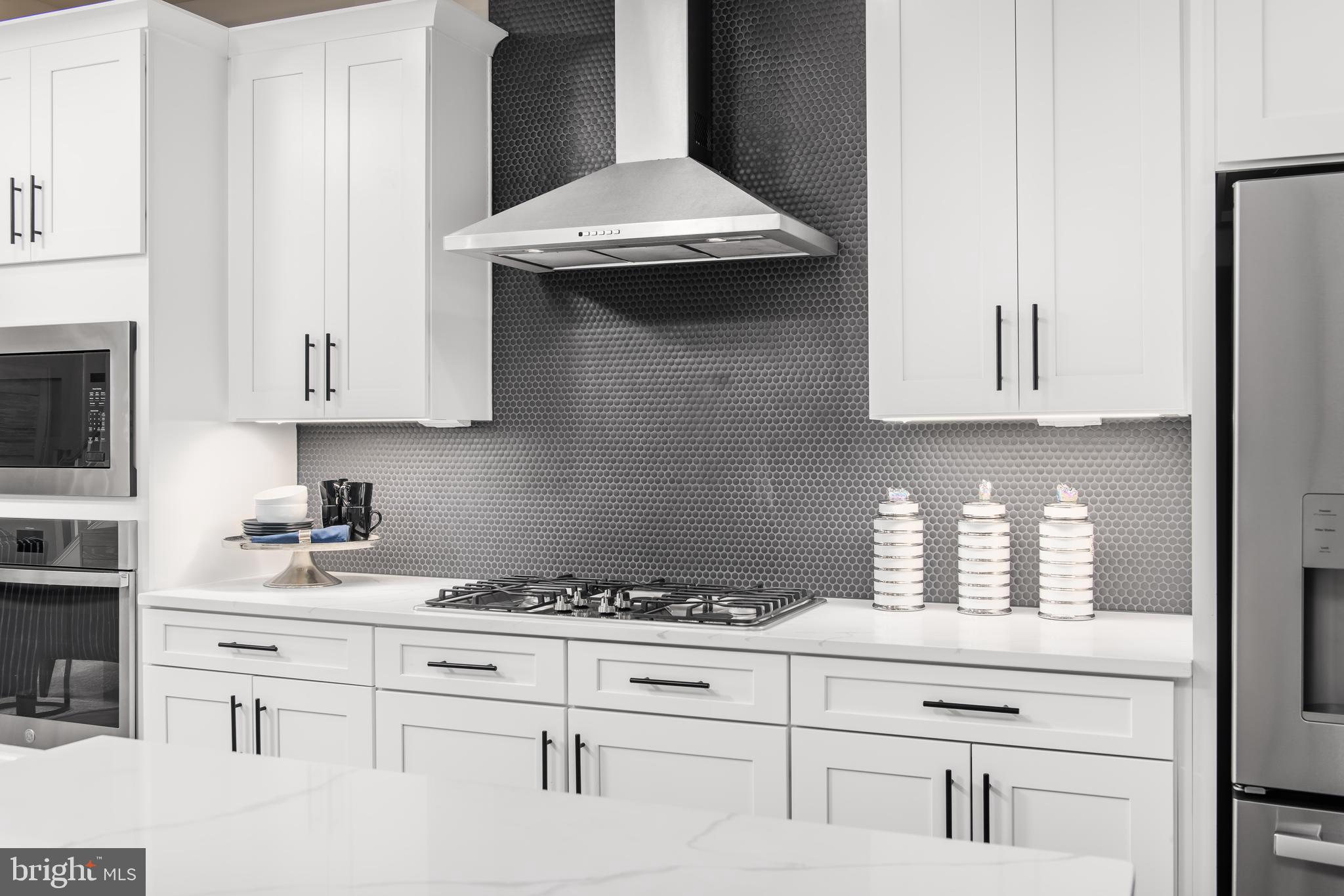 LONGVIEW RIDGE - Residential