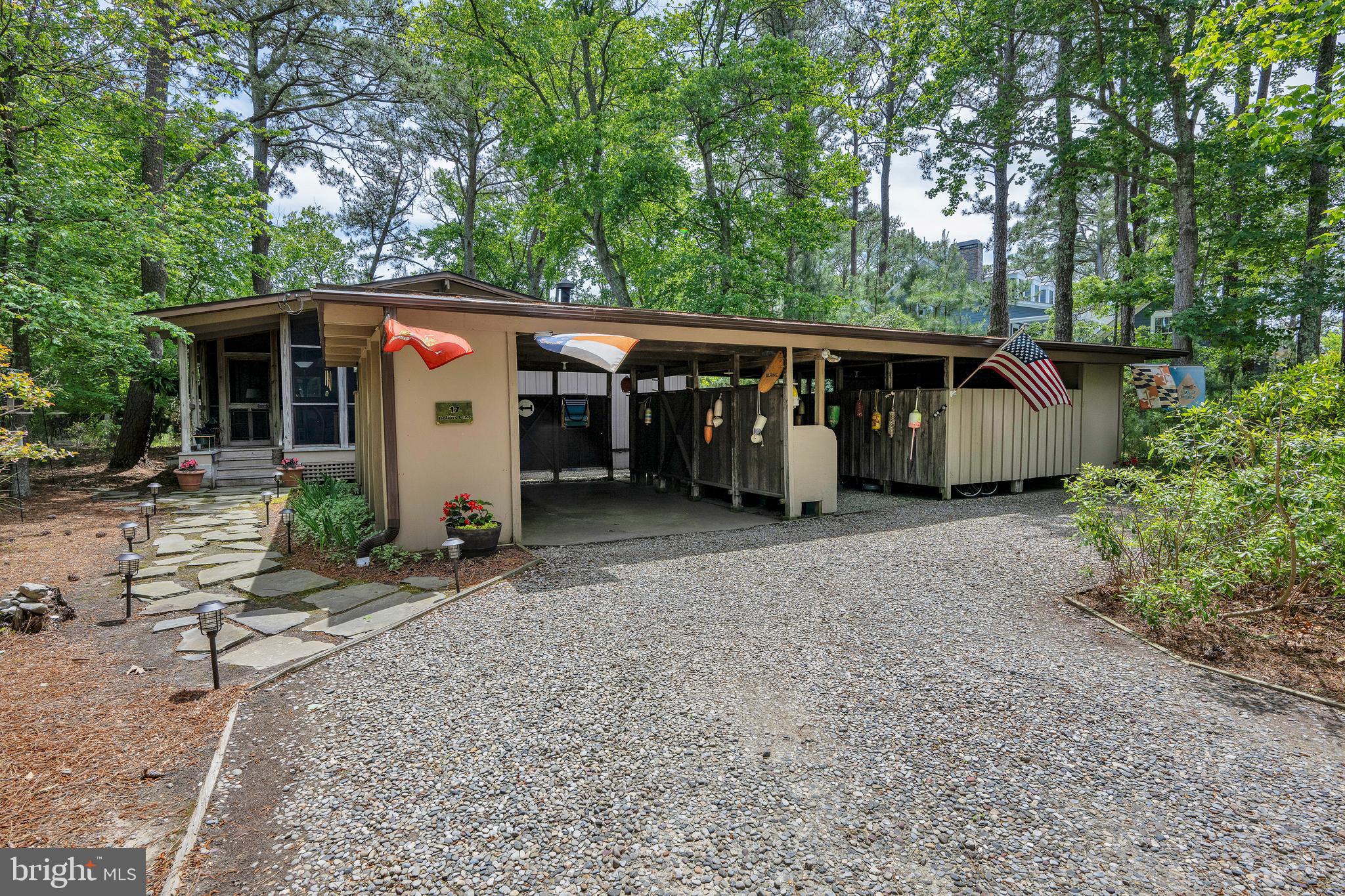 NORTH SHORES - Residential