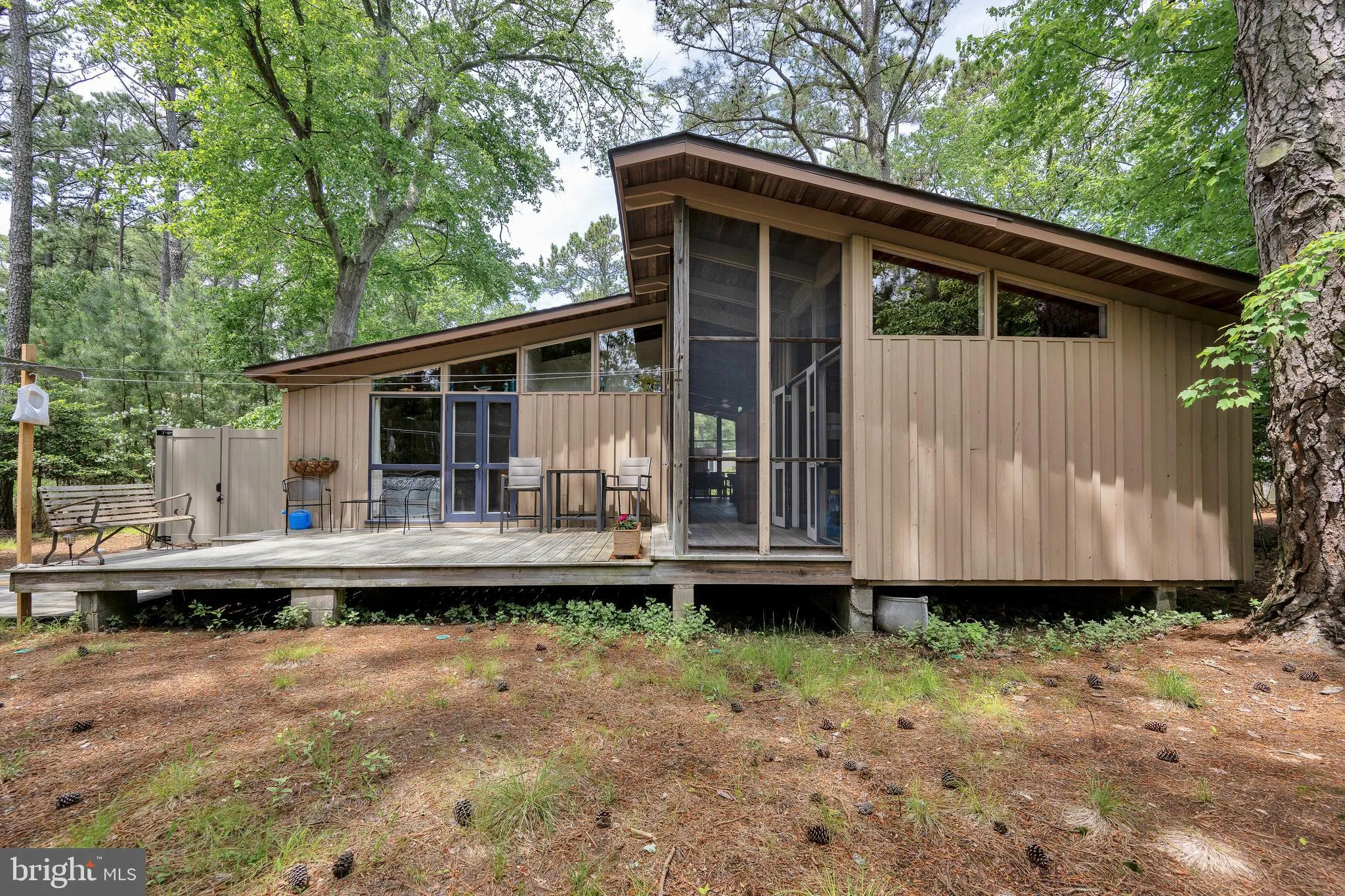 Rehoboth Beach, Delaware 19971, United States, 3 Bedrooms Bedrooms, ,2 BathroomsBathrooms,Residential,Active,136803