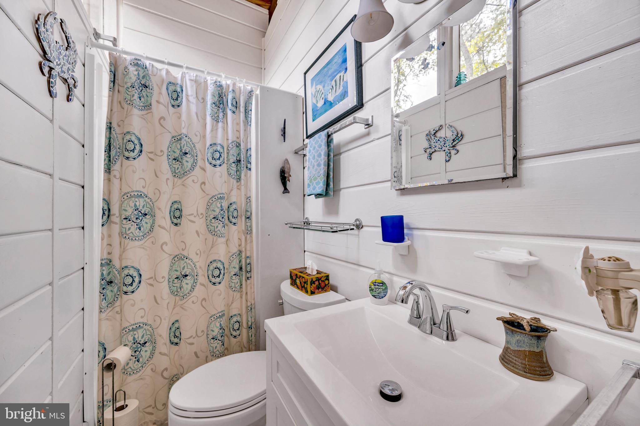 NORTH SHORES - Residential