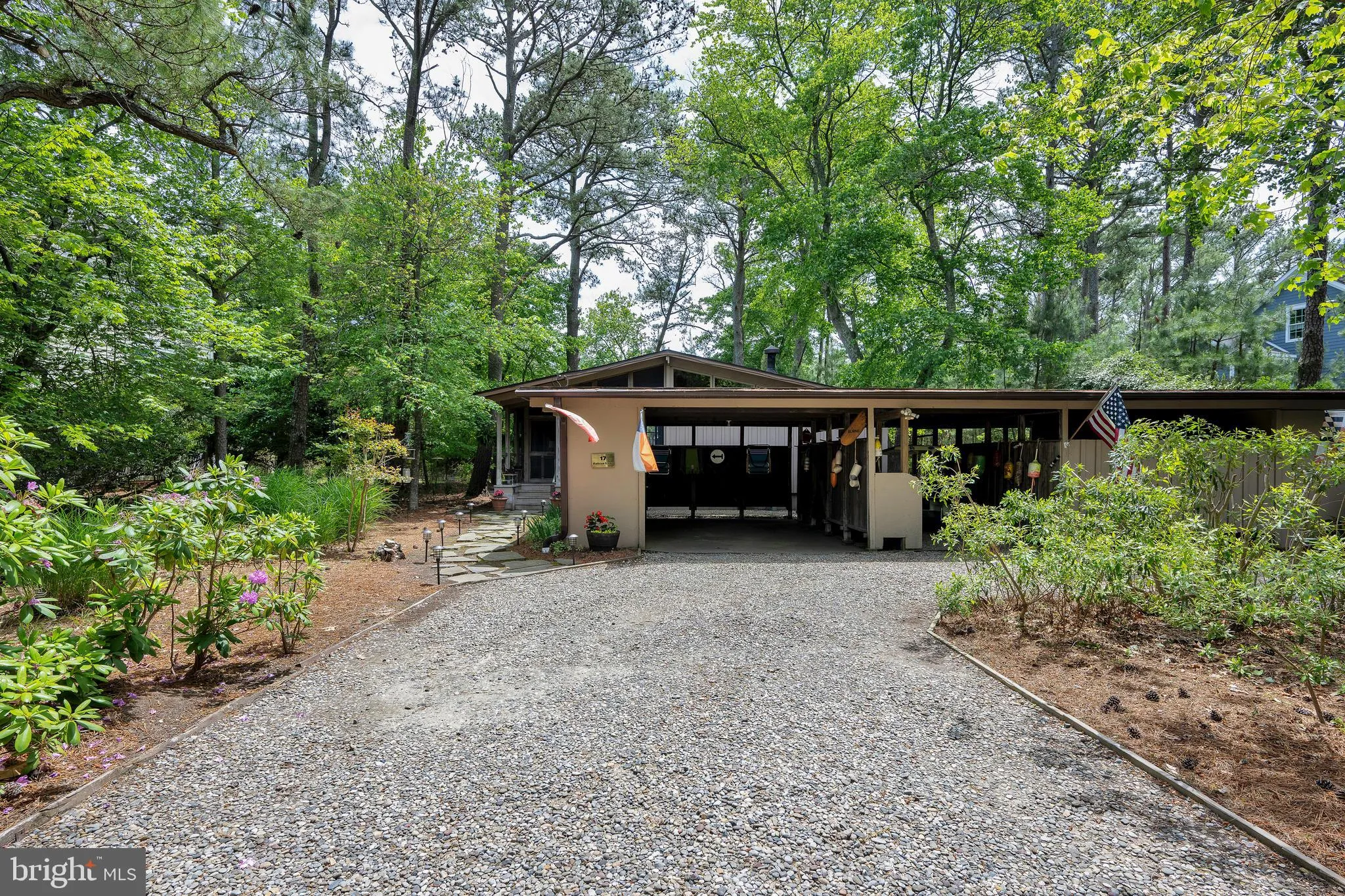 Rehoboth Beach, Delaware 19971, United States, 3 Bedrooms Bedrooms, ,2 BathroomsBathrooms,Residential,Active,136803