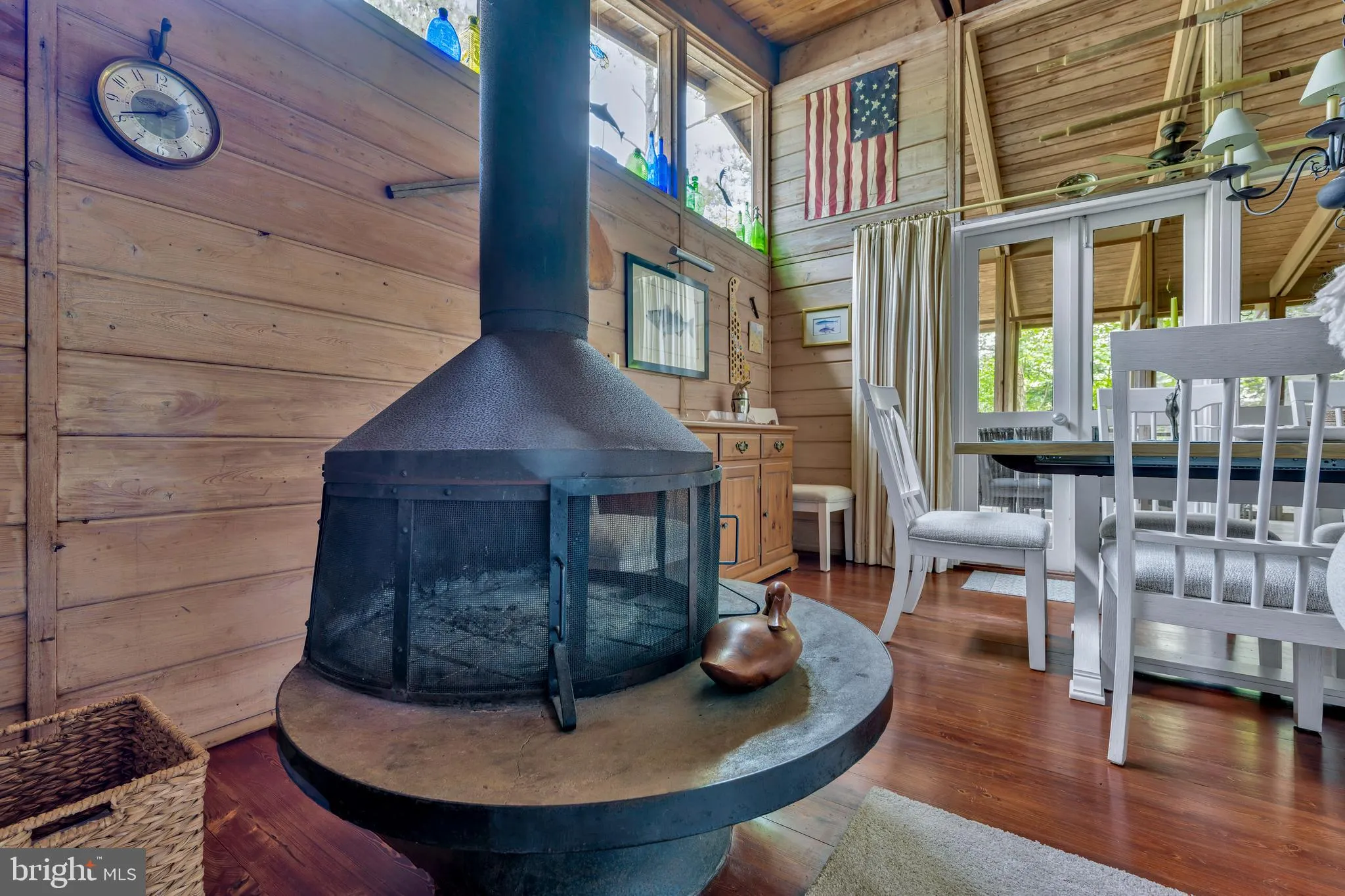 Rehoboth Beach, Delaware 19971, United States, 3 Bedrooms Bedrooms, ,2 BathroomsBathrooms,Residential,Active,136803