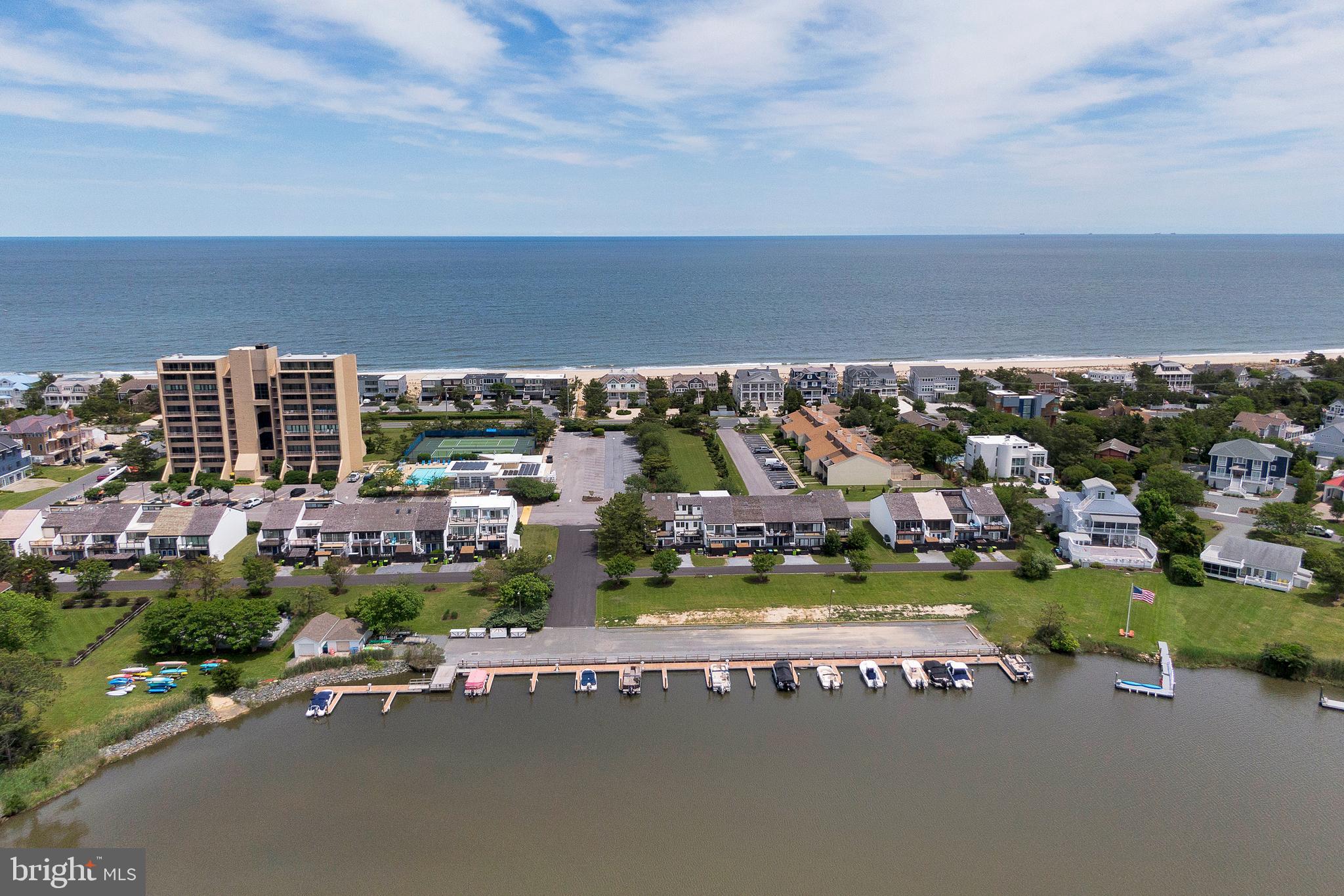 NORTH SHORES - Residential