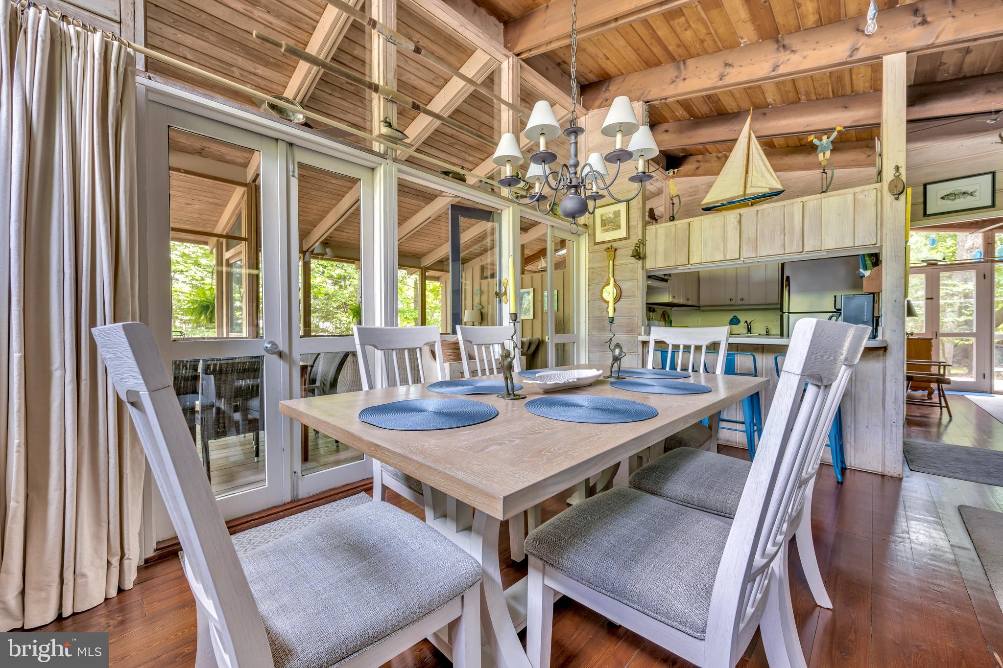 NORTH SHORES - Residential