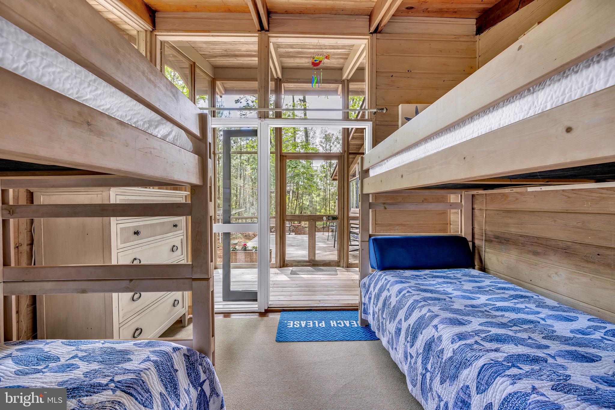 NORTH SHORES - Residential