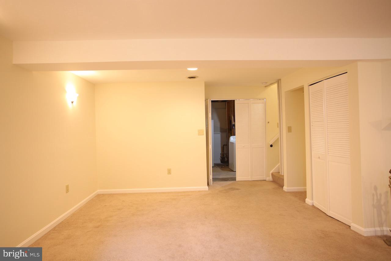 AMBERFIELD - Residential Lease